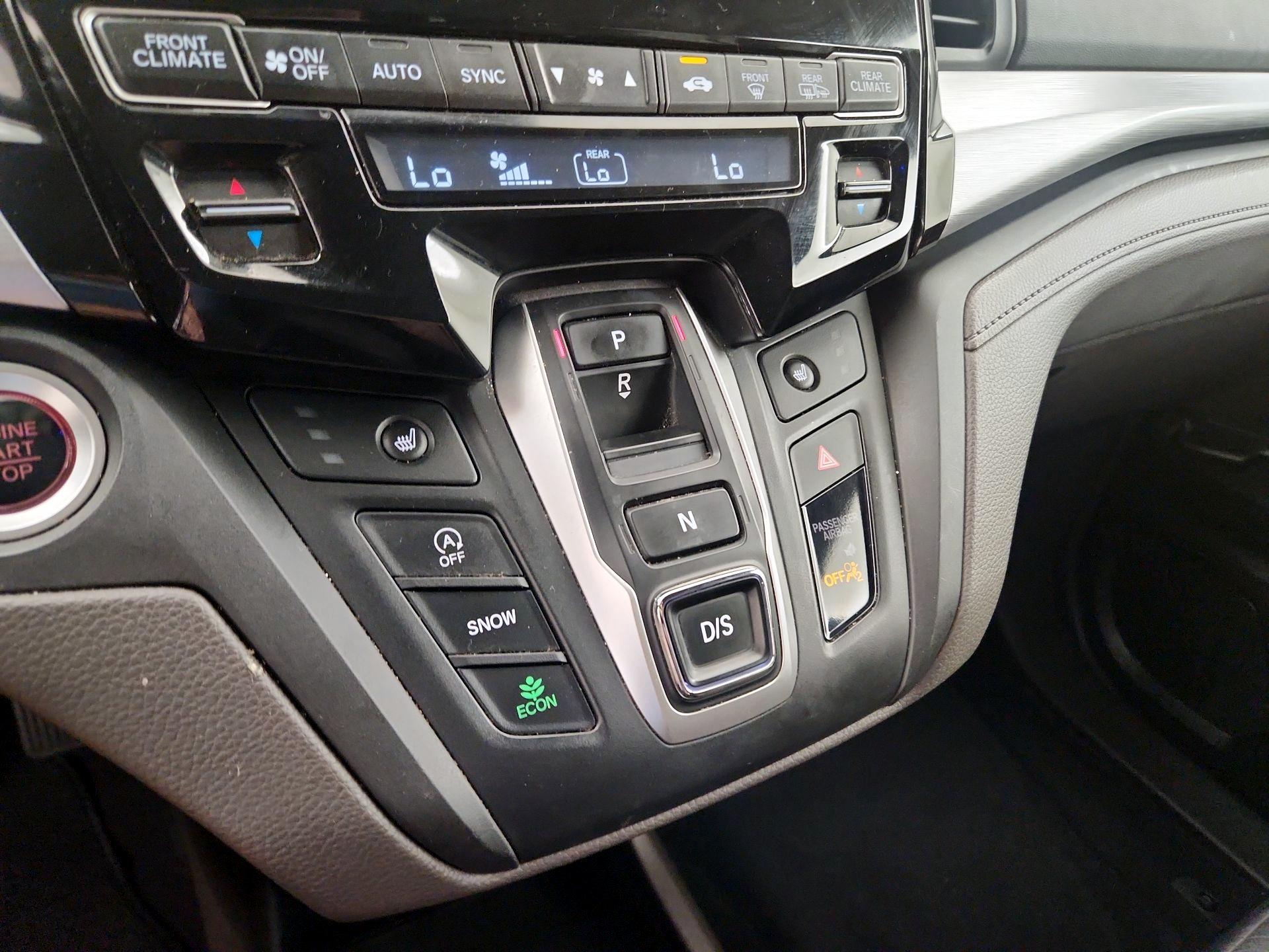 Thumbnail: 2020 Honda Odyssey - 17