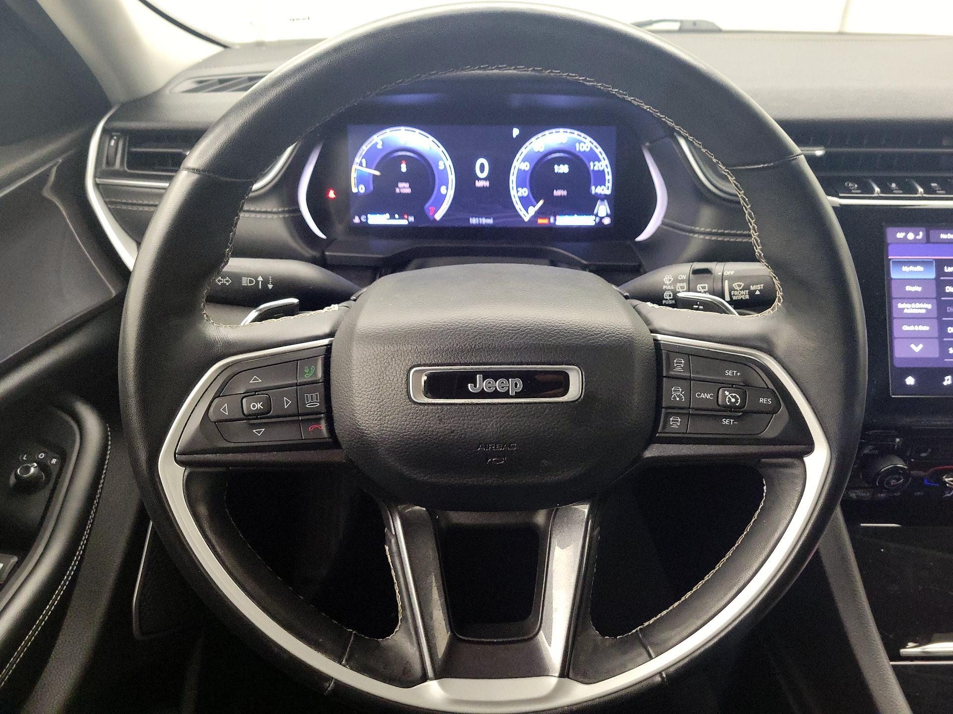 Thumbnail: 2022 Jeep Grand Cherokee - 10