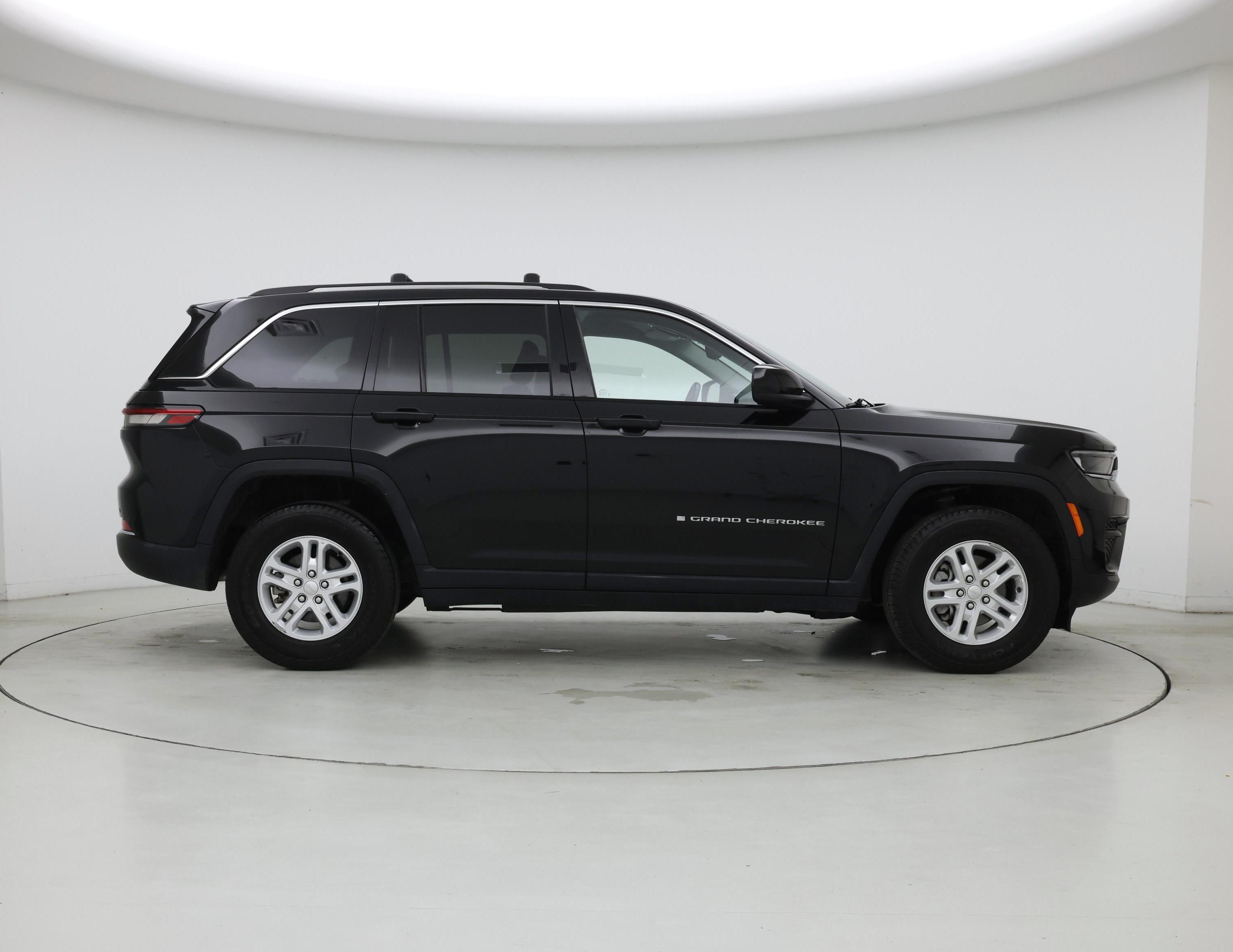 Thumbnail: 2022 Jeep Grand Cherokee - 7