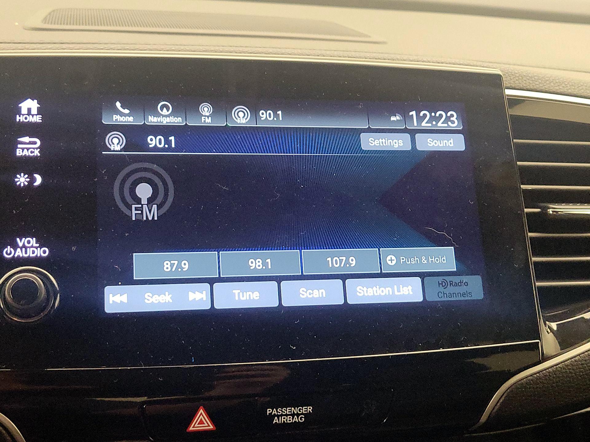 Thumbnail: 2021 Honda Pilot - 16