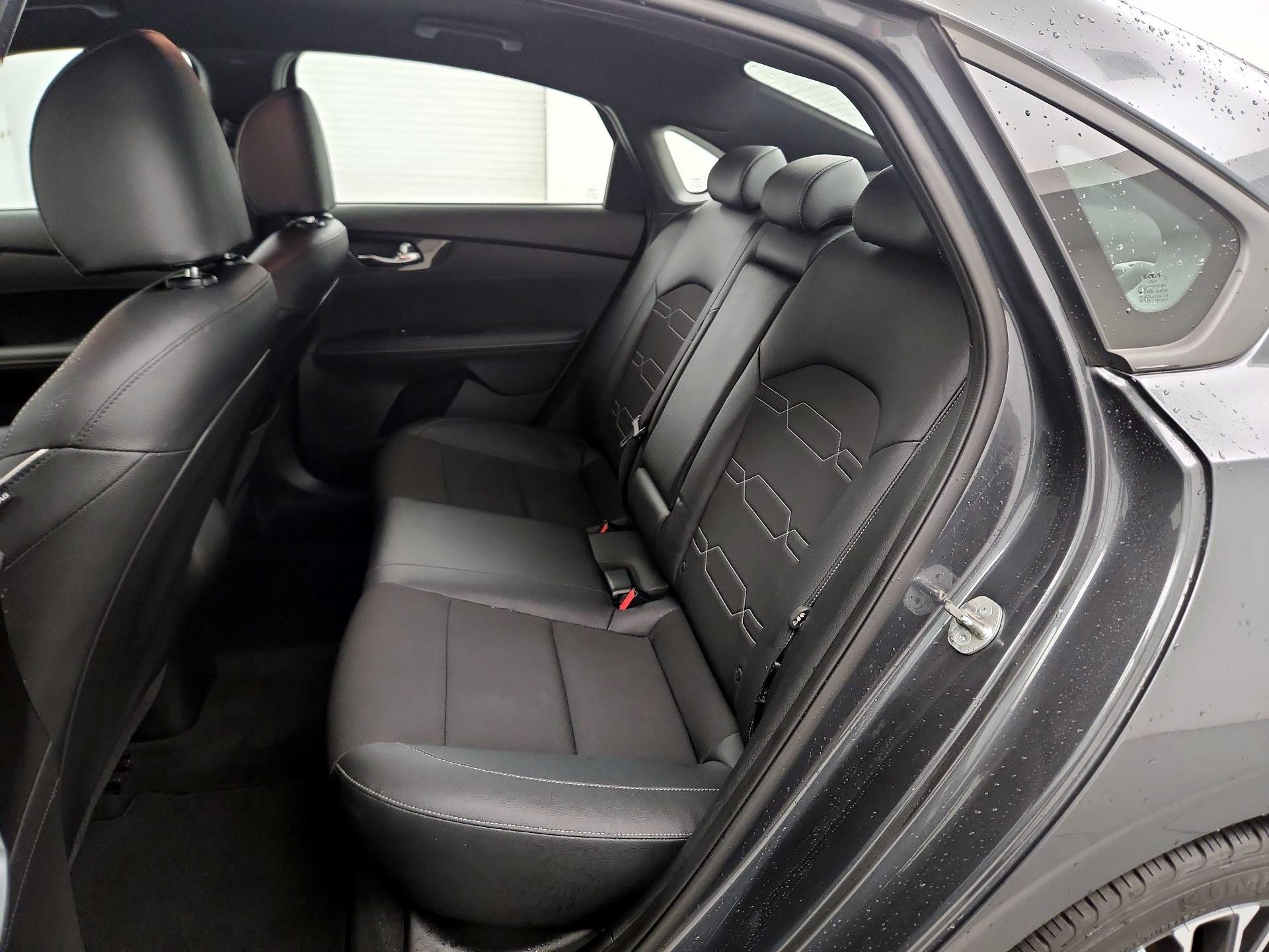 Thumbnail: 2023 Kia Forte - 20
