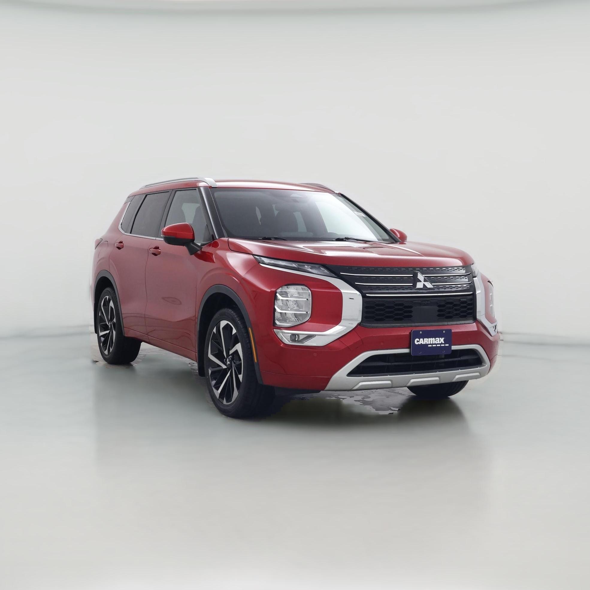 Thumbnail: 2022 Mitsubishi Outlander - 1