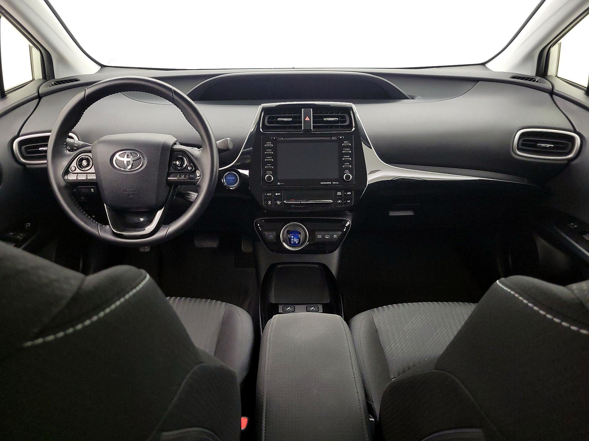 Thumbnail: 2020 Toyota Prius Prime - 9