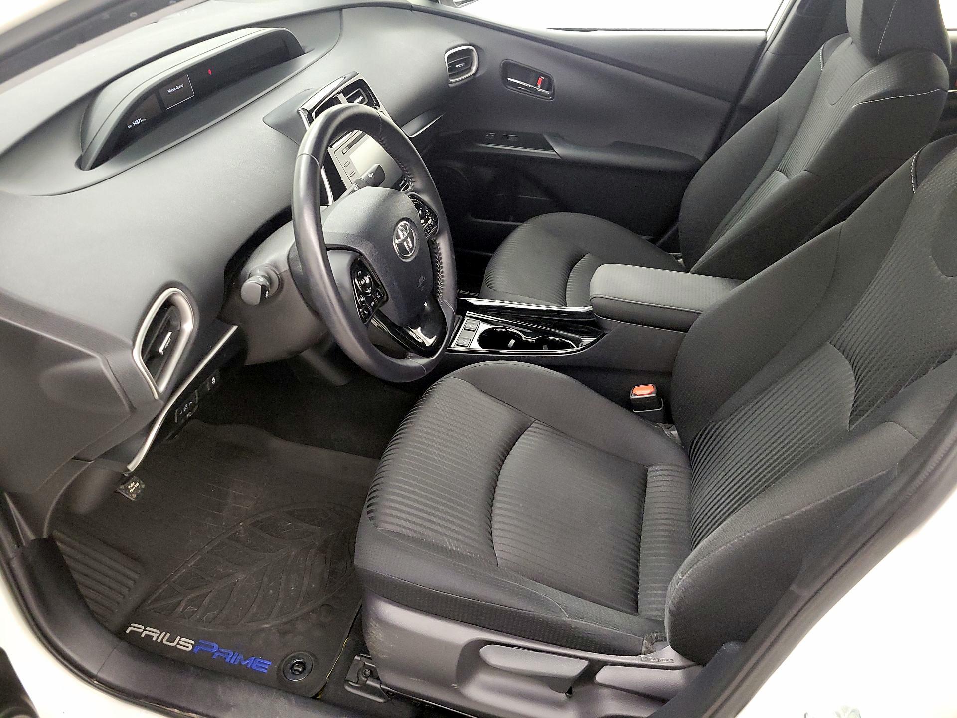 Thumbnail: 2020 Toyota Prius Prime - 11