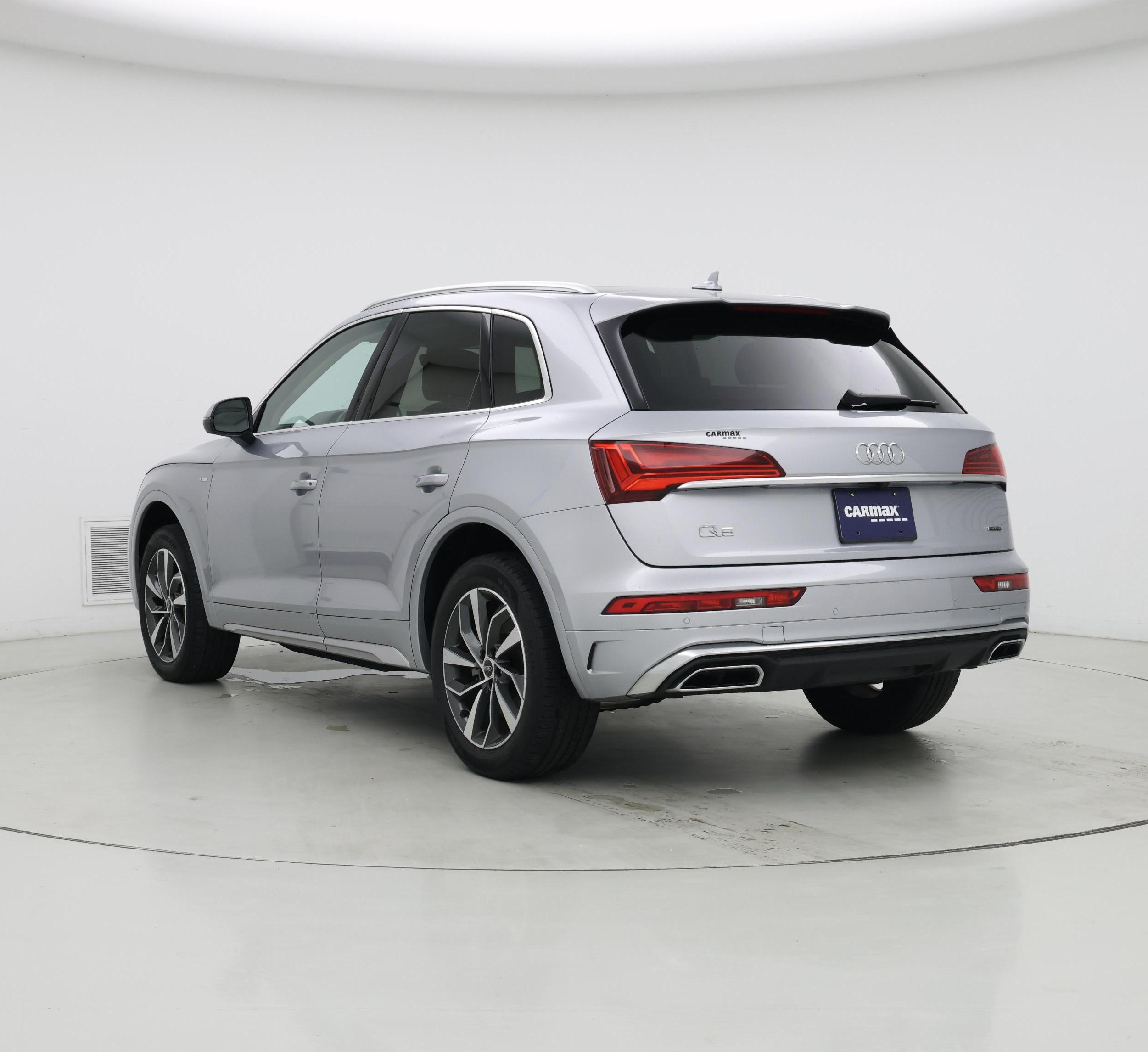Thumbnail: 2022 Audi Q5 - 2