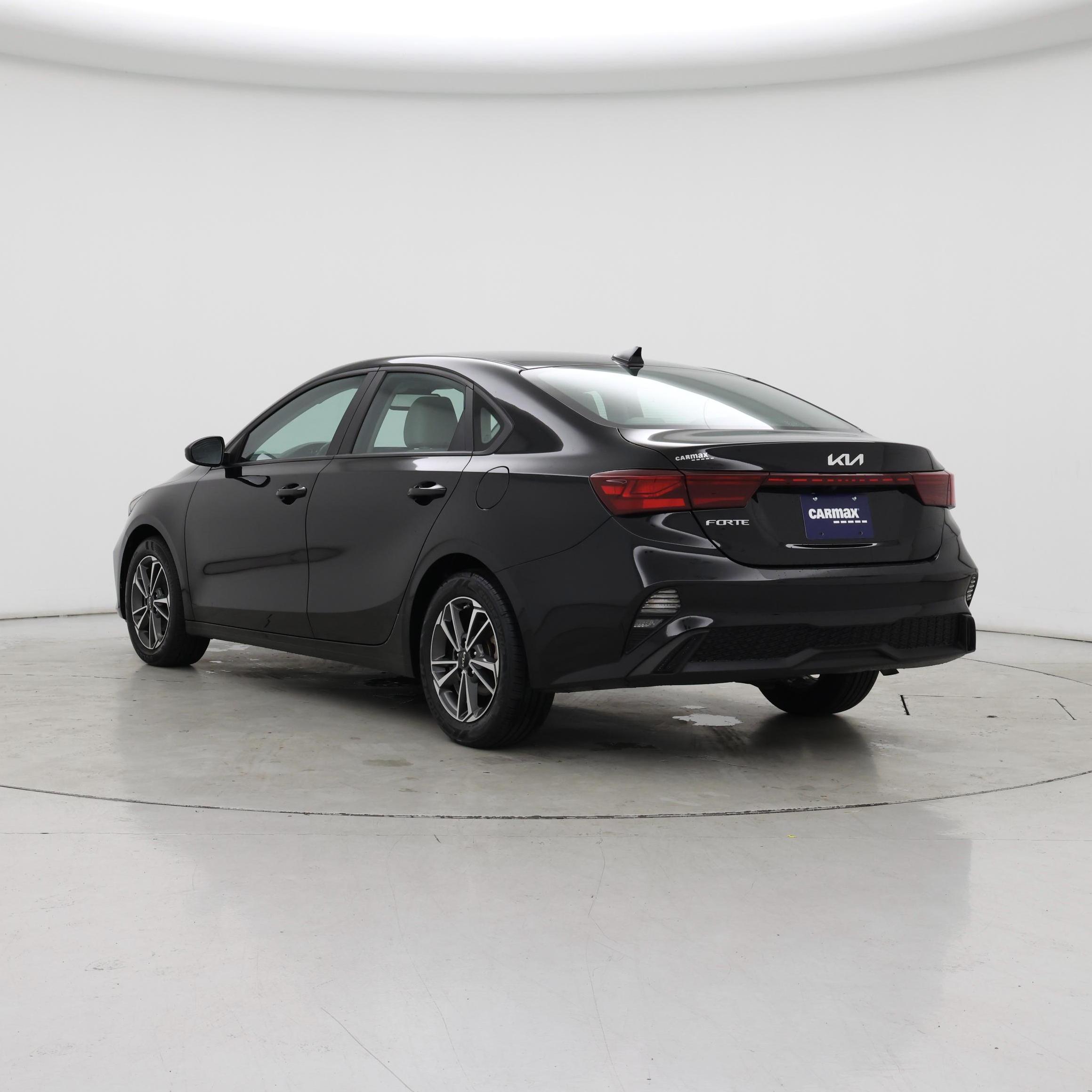 Thumbnail: 2022 Kia Forte - 2