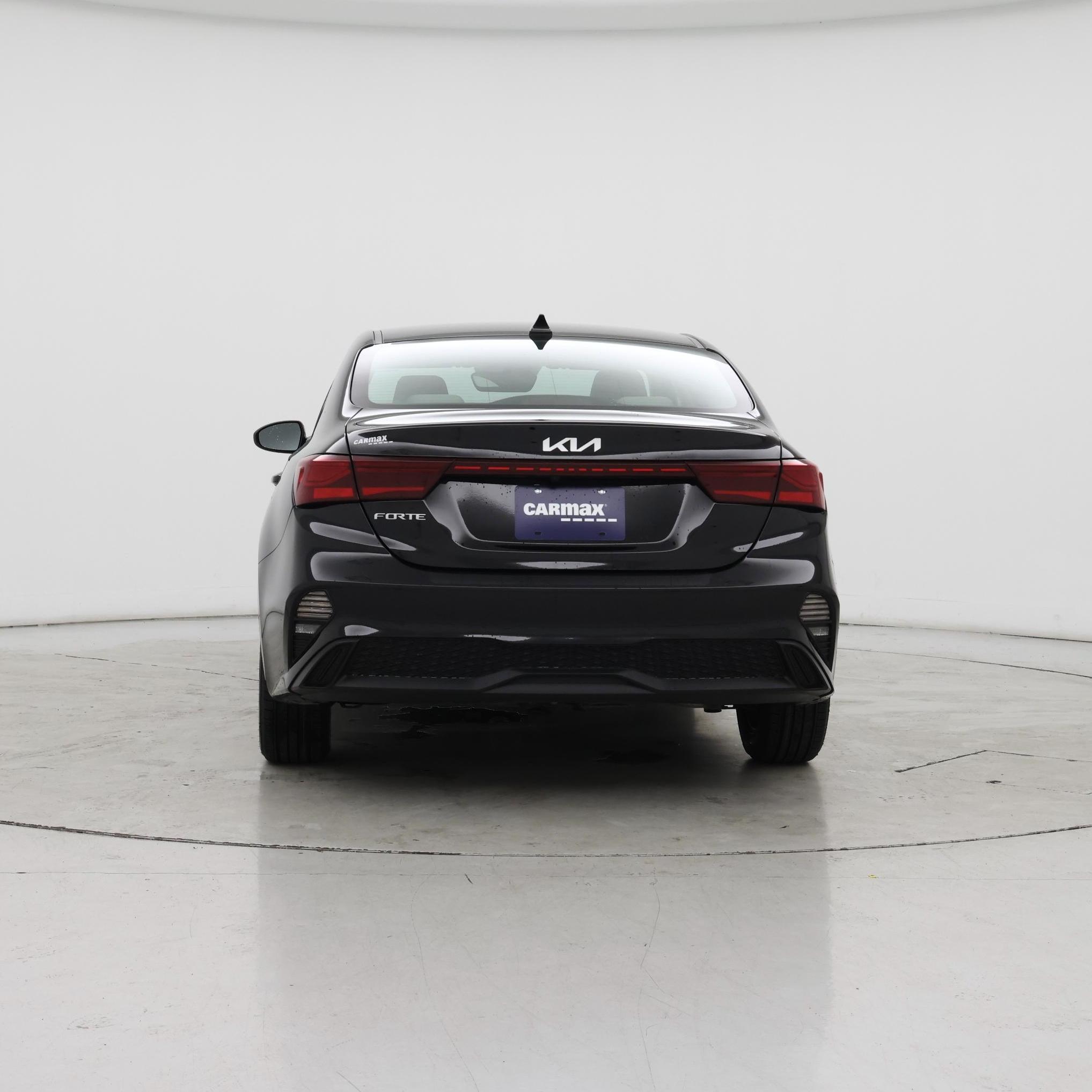 Thumbnail: 2022 Kia Forte - 6