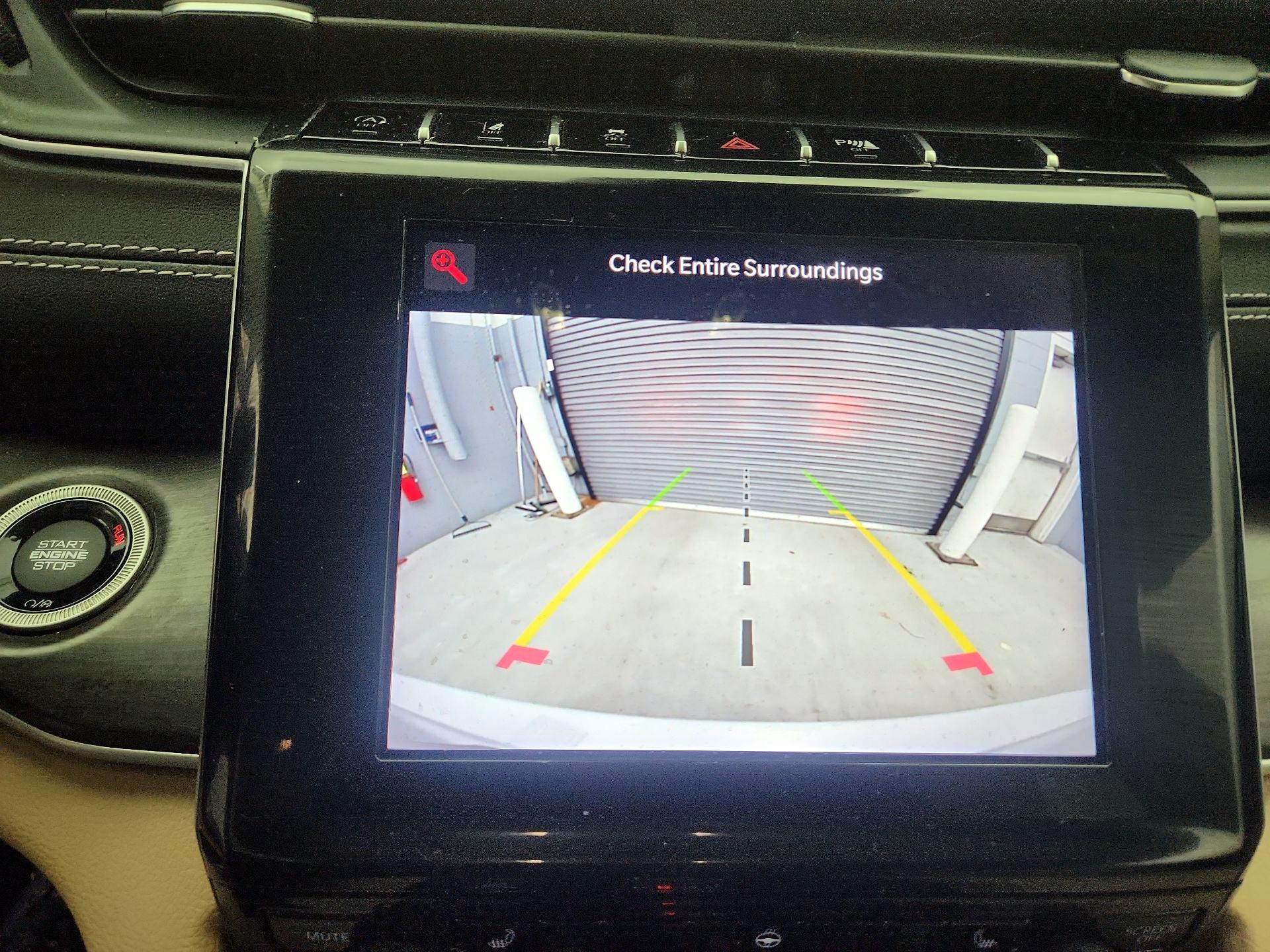 Thumbnail: 2022 Jeep Grand Cherokee - 14