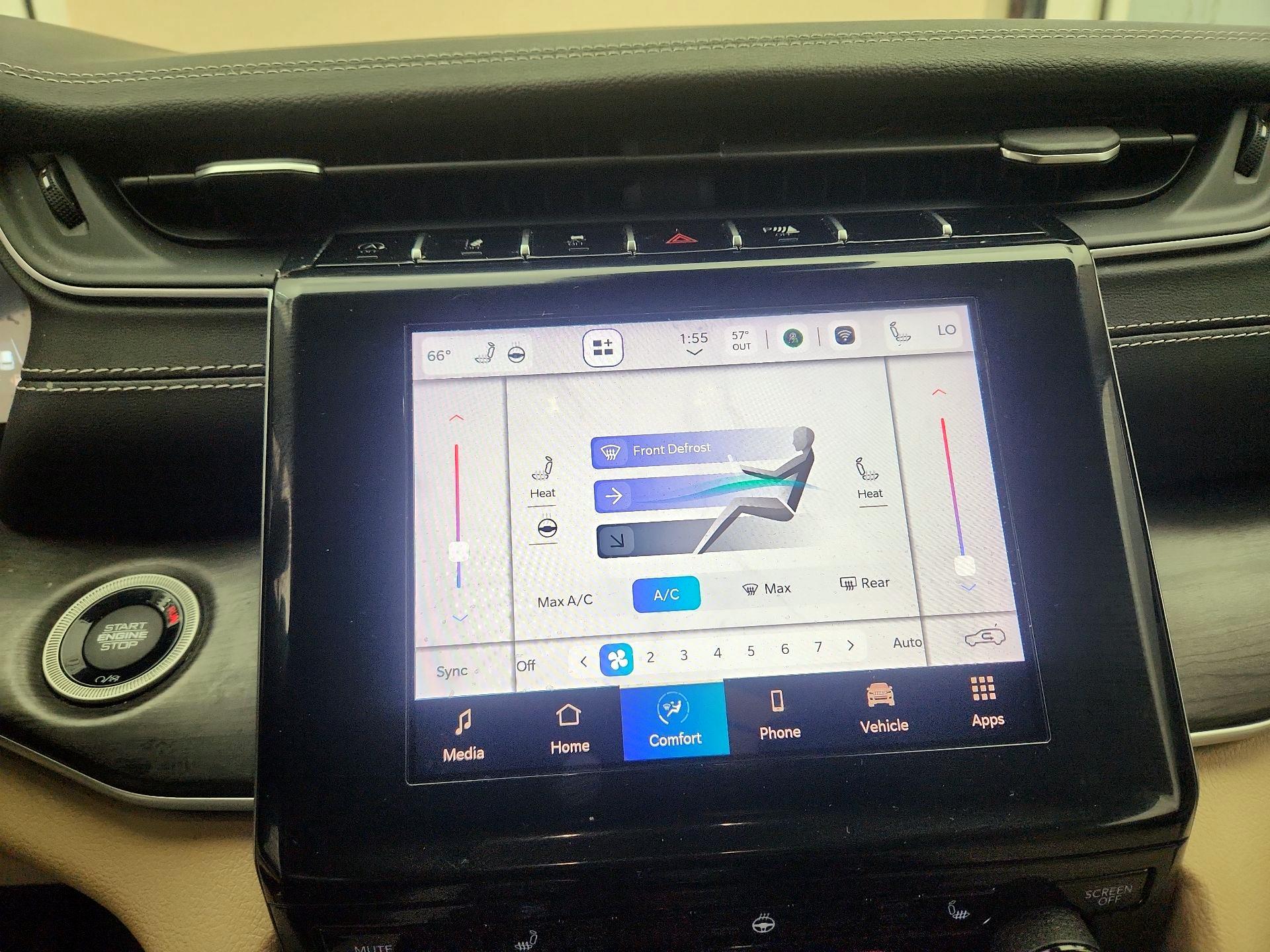 Thumbnail: 2022 Jeep Grand Cherokee - 15