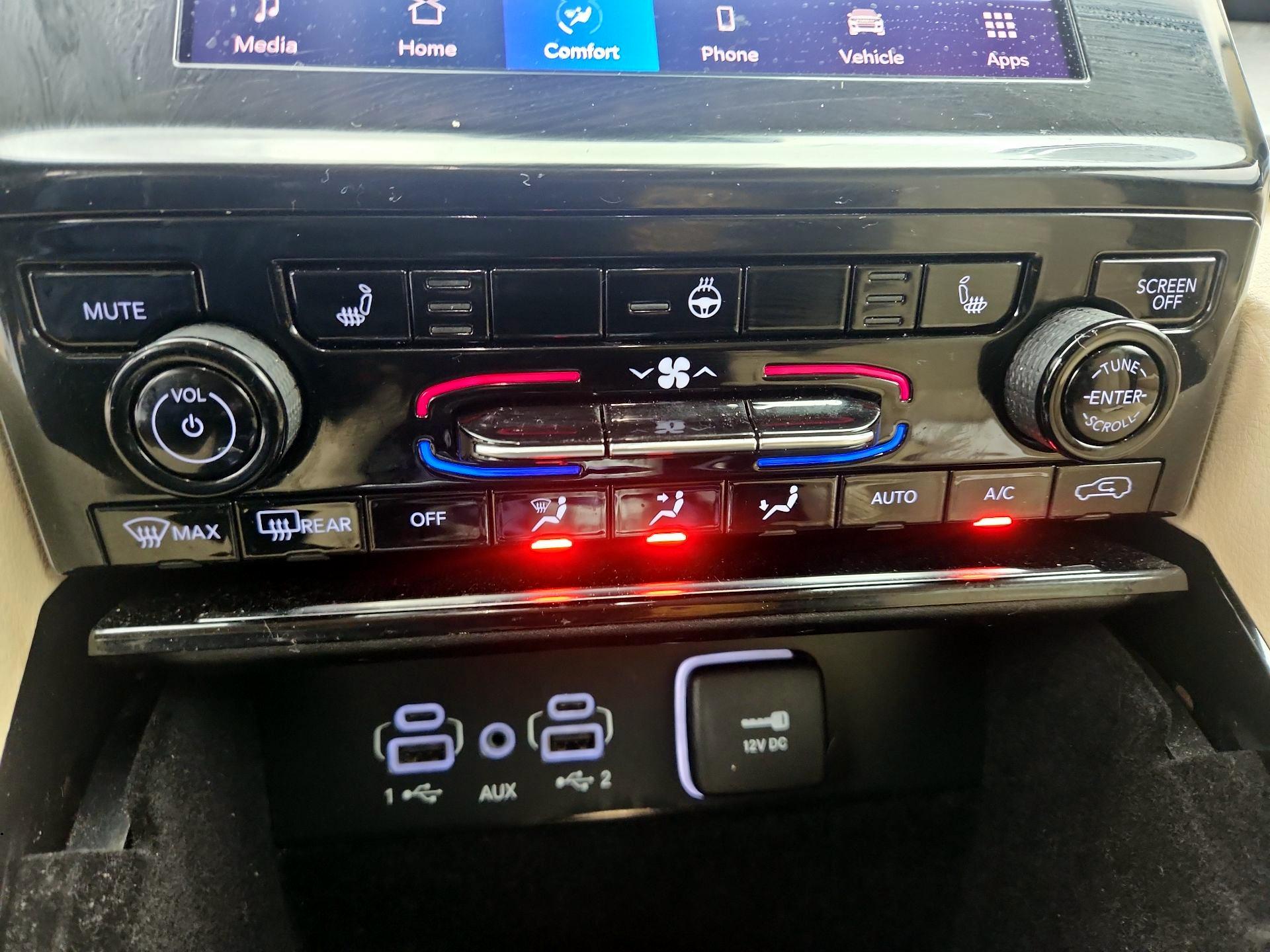 Thumbnail: 2022 Jeep Grand Cherokee - 16