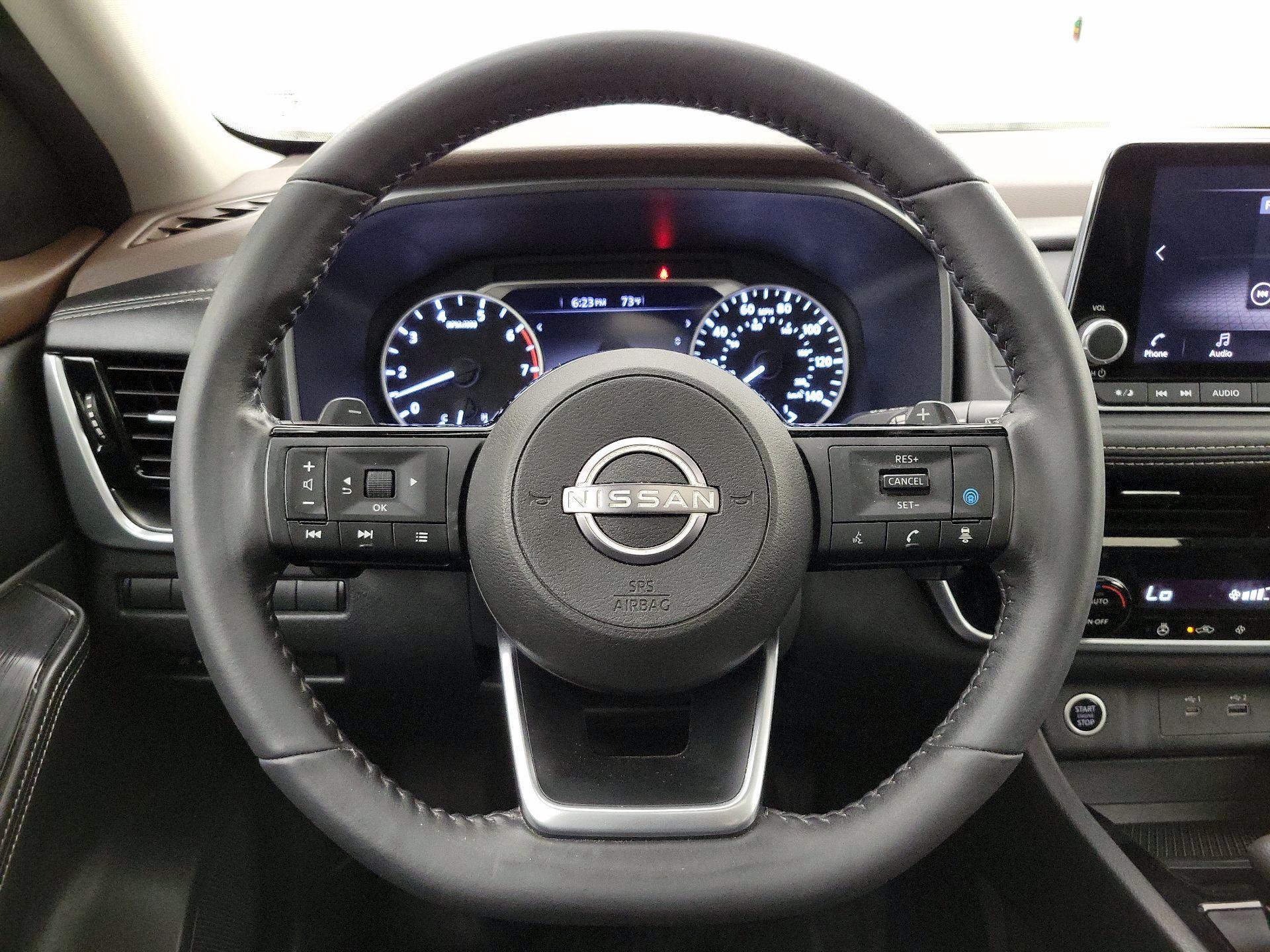 Thumbnail: 2022 Nissan Rogue - 10