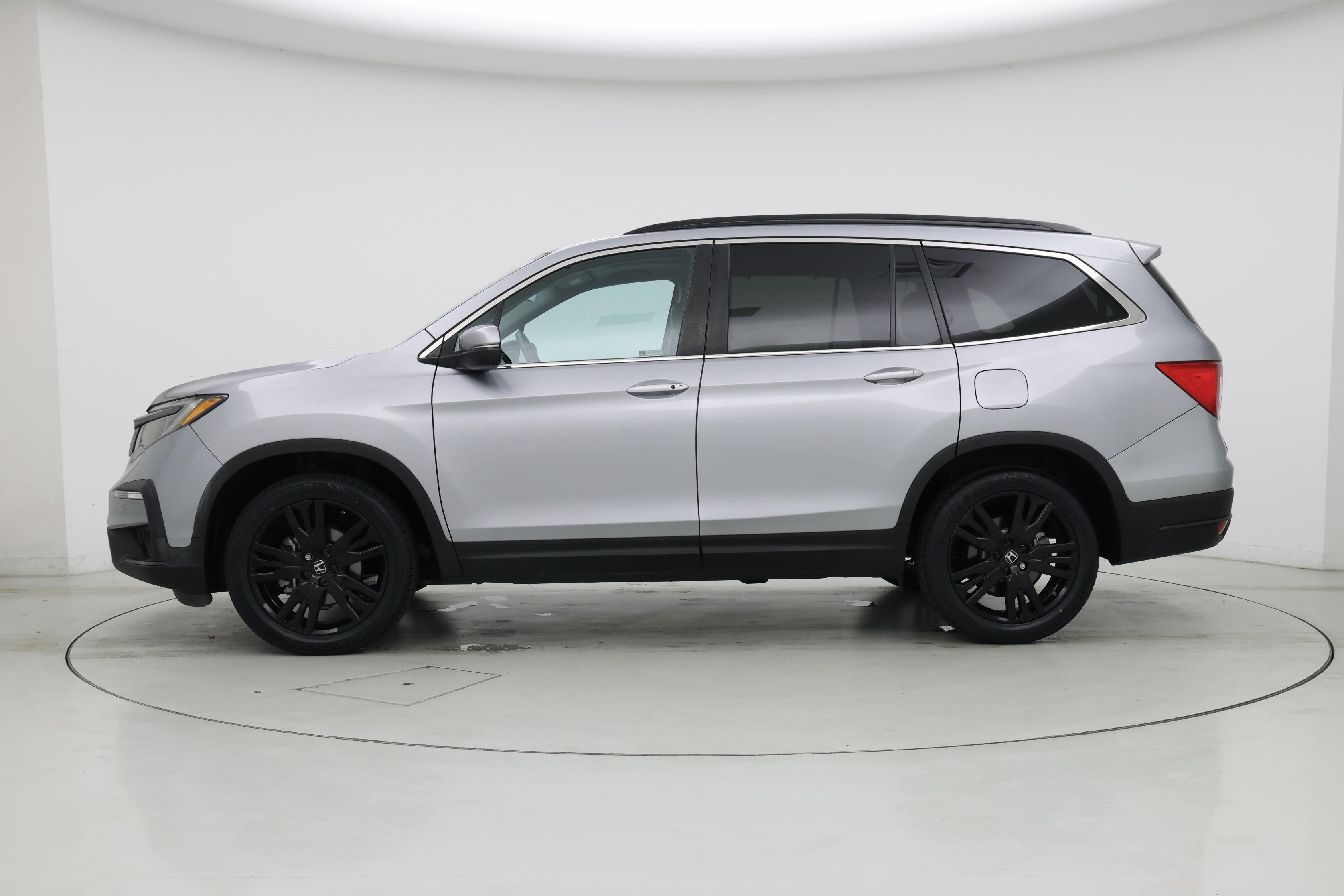 Thumbnail: 2022 Honda Pilot - 3