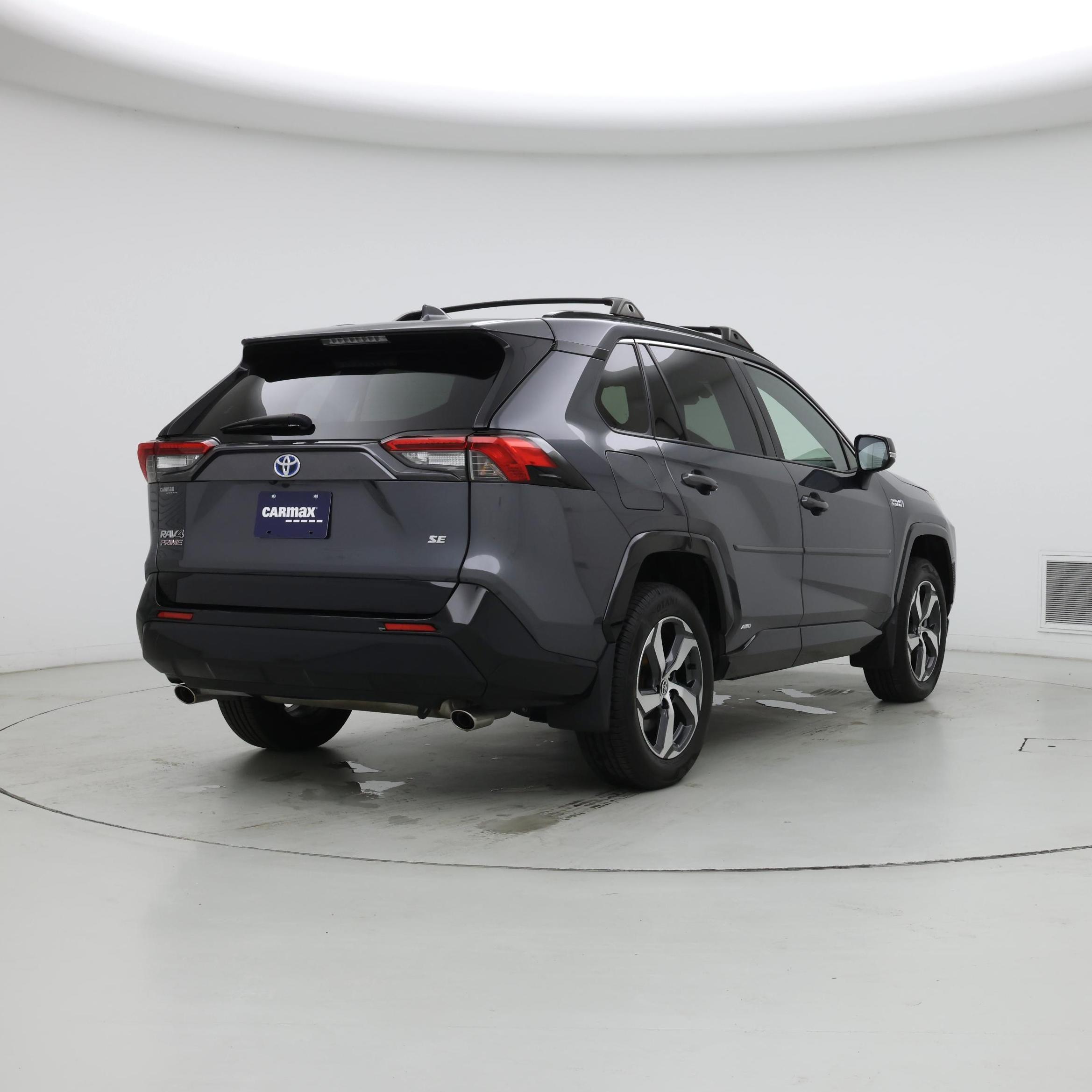 Thumbnail: 2021 Toyota RAV4 - 8
