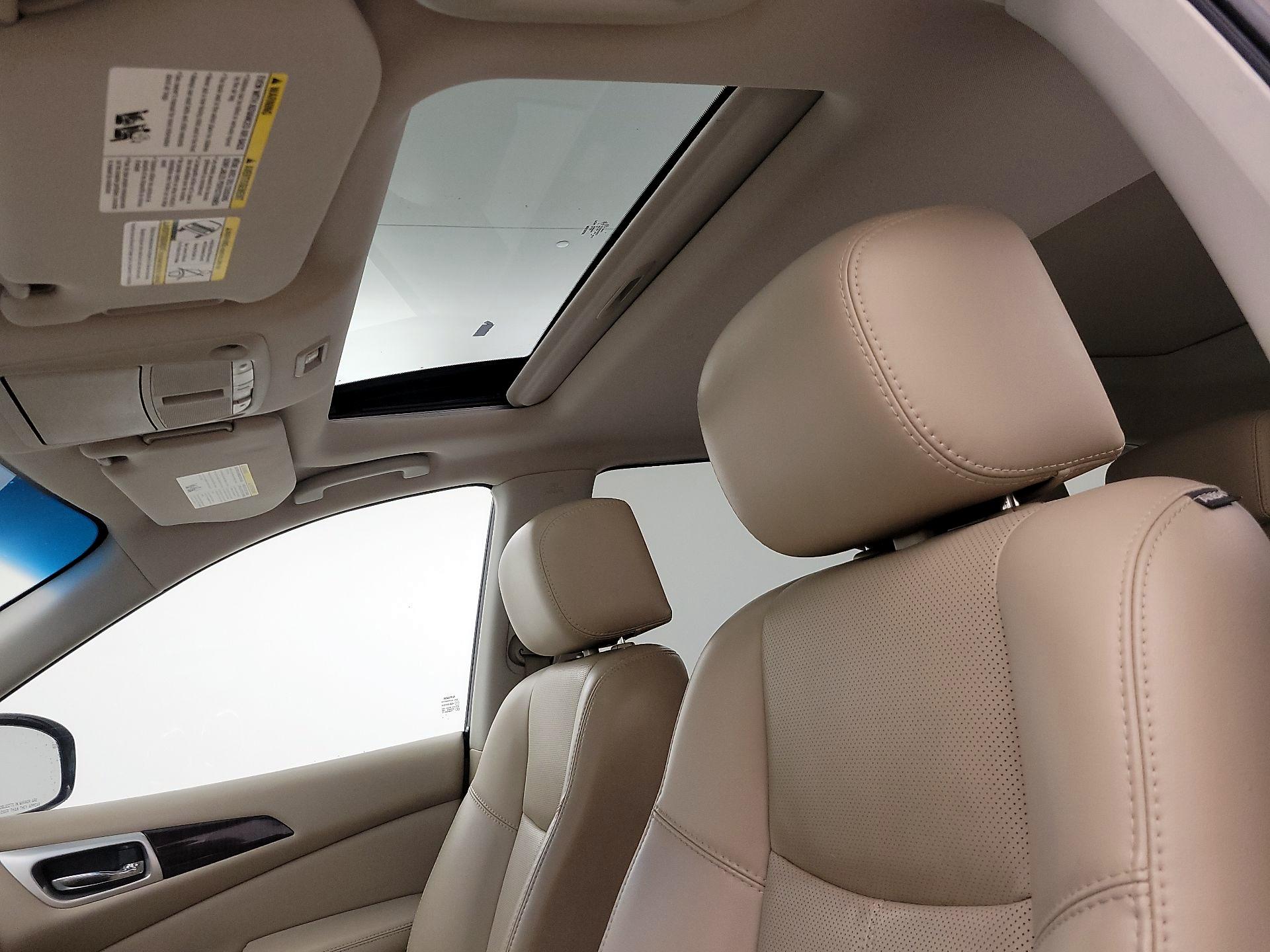 Thumbnail: 2014 Nissan Pathfinder - 20