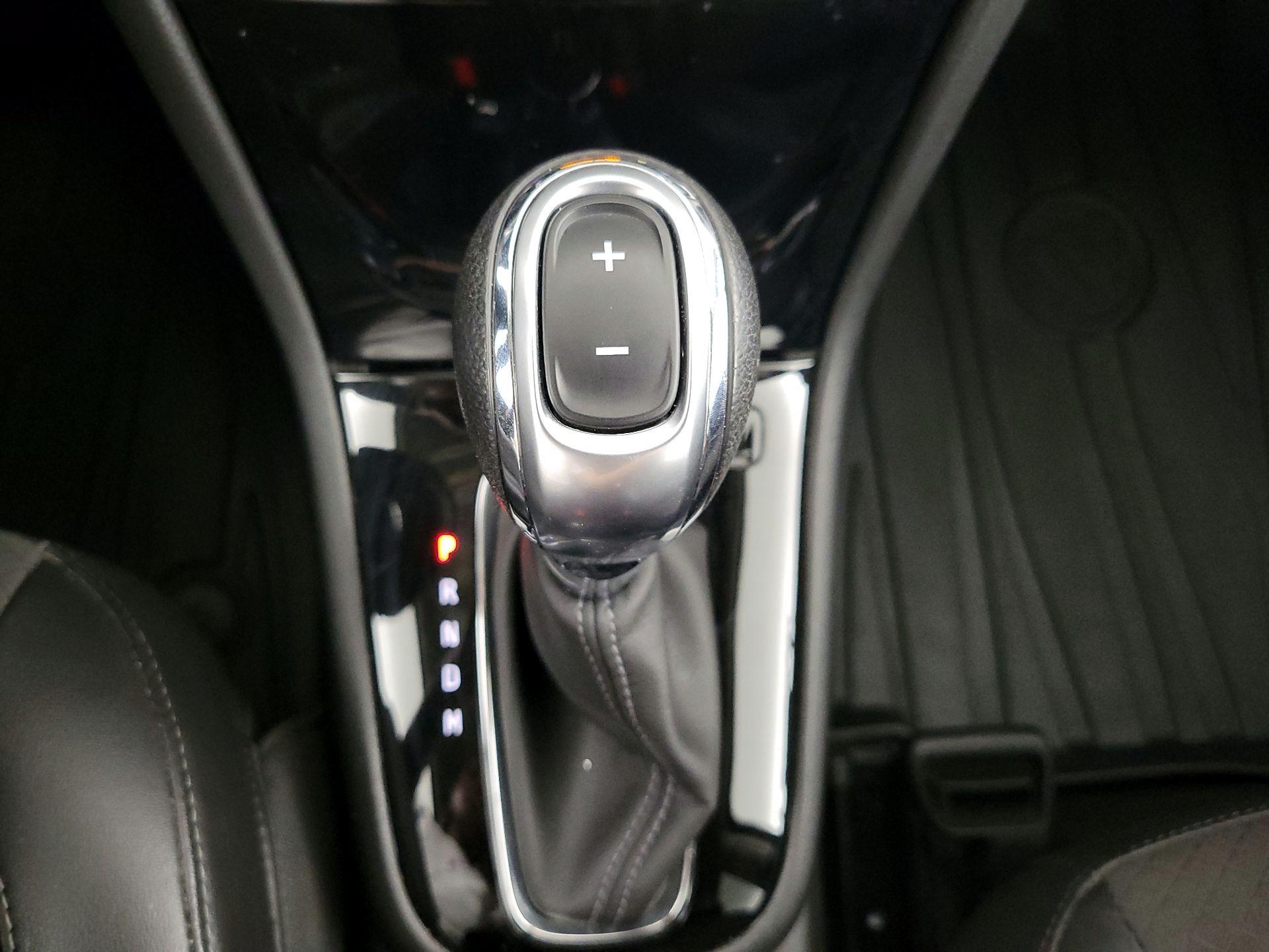 Thumbnail: 2021 Buick Encore - 15