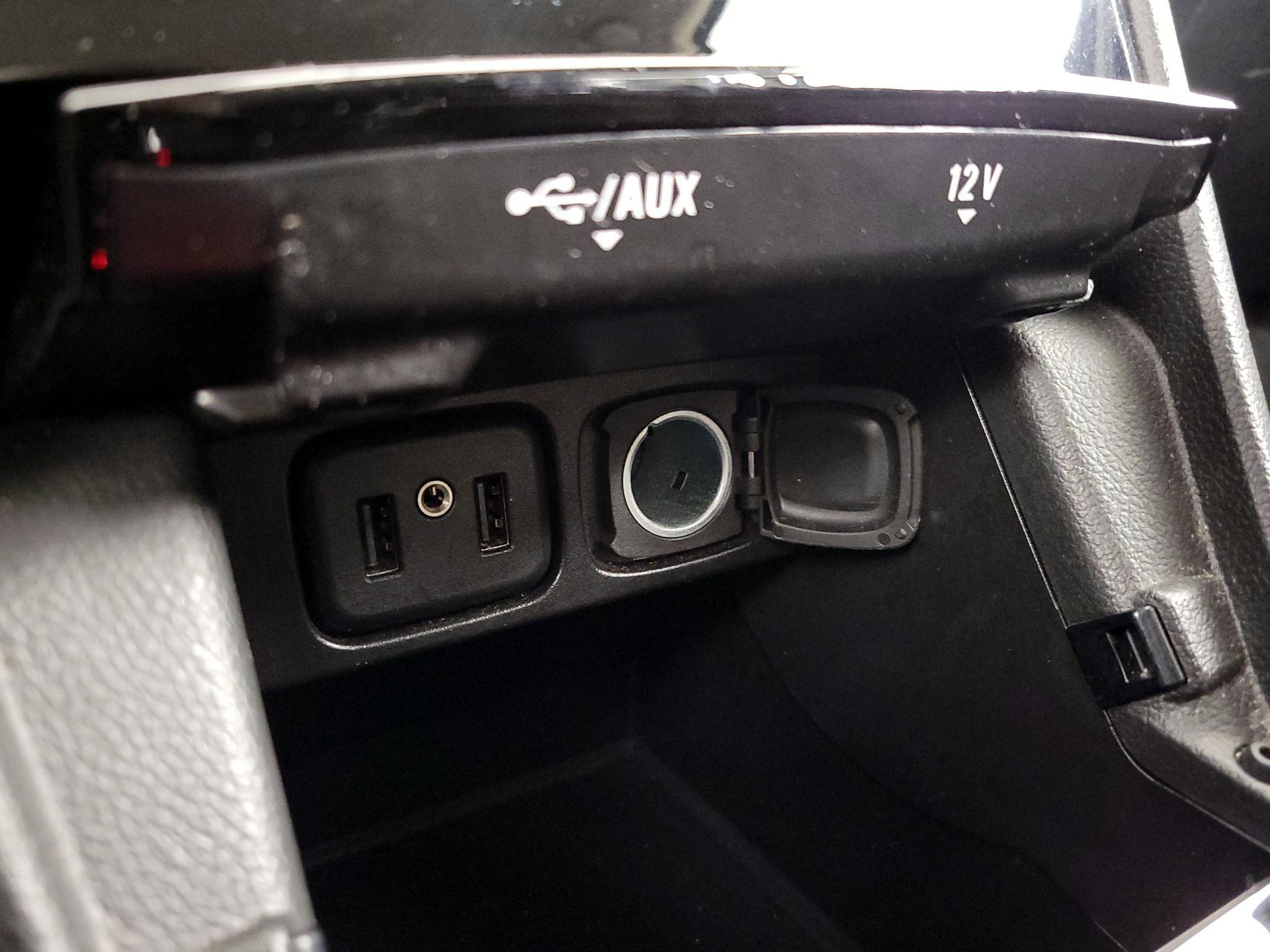 Thumbnail: 2021 Buick Encore - 16