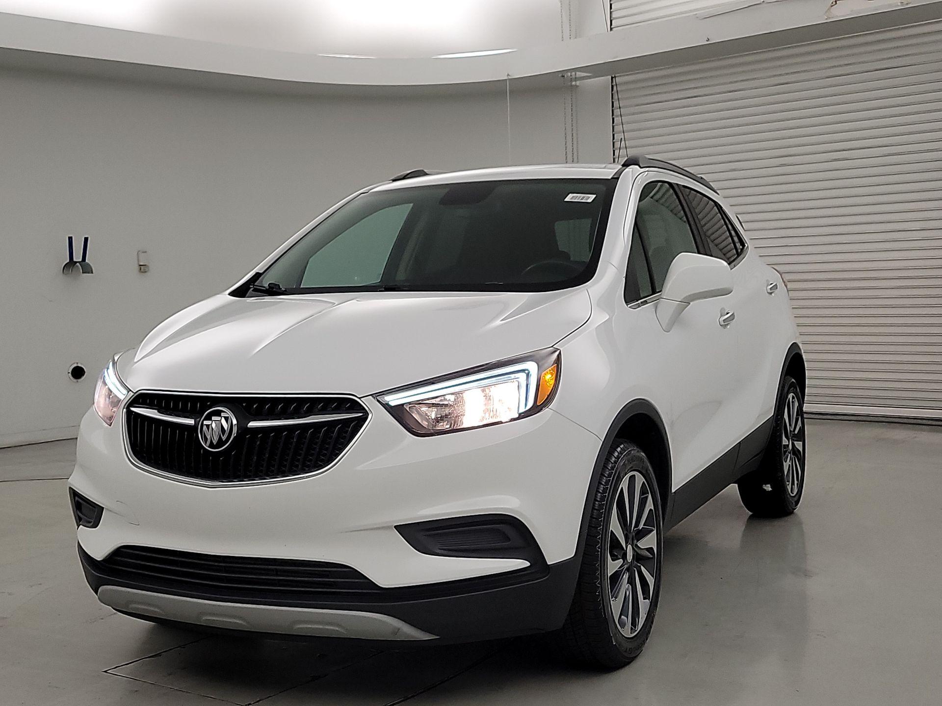 Thumbnail: 2021 Buick Encore - 3