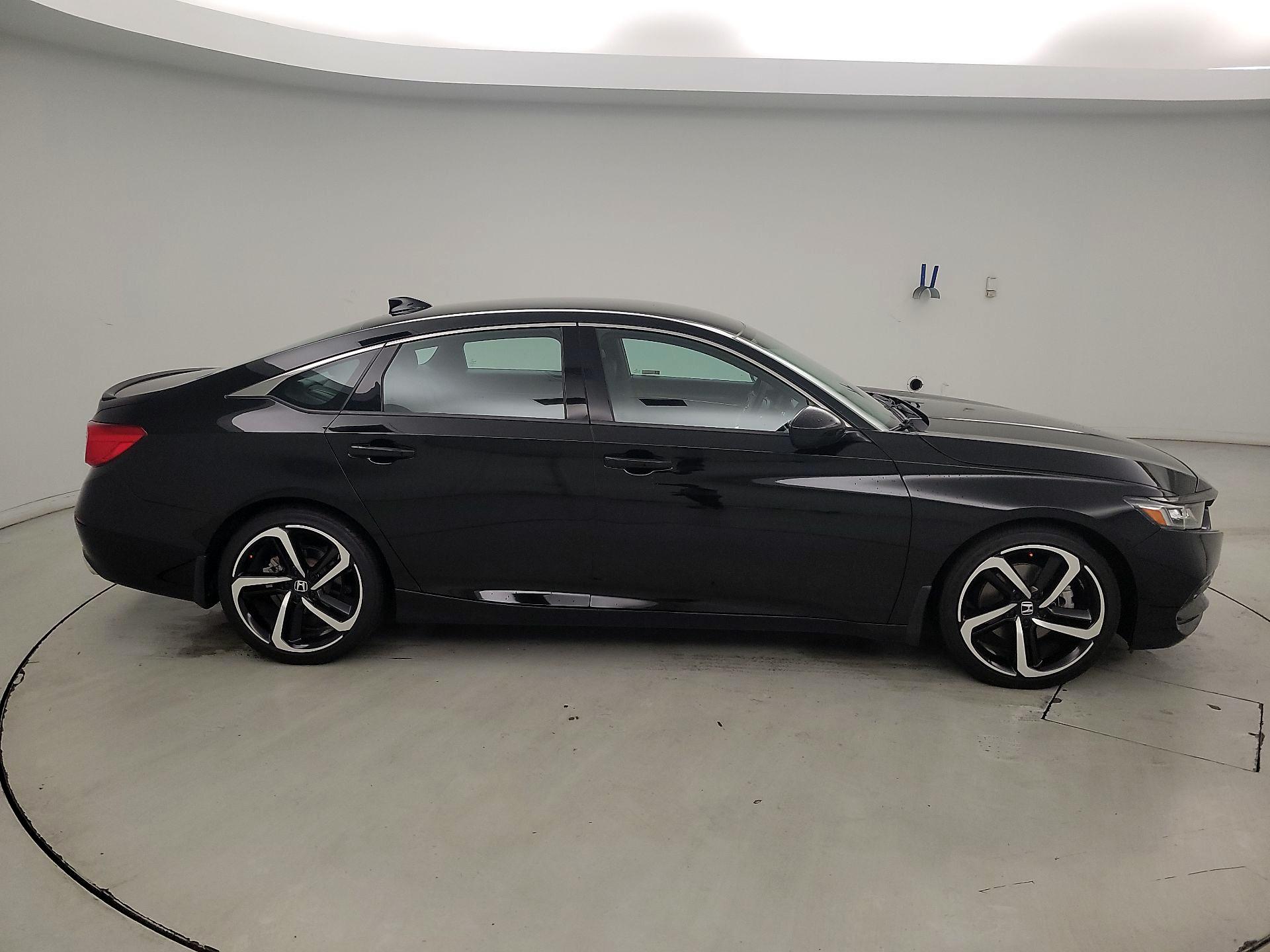 Thumbnail: 2020 Honda Accord - 4