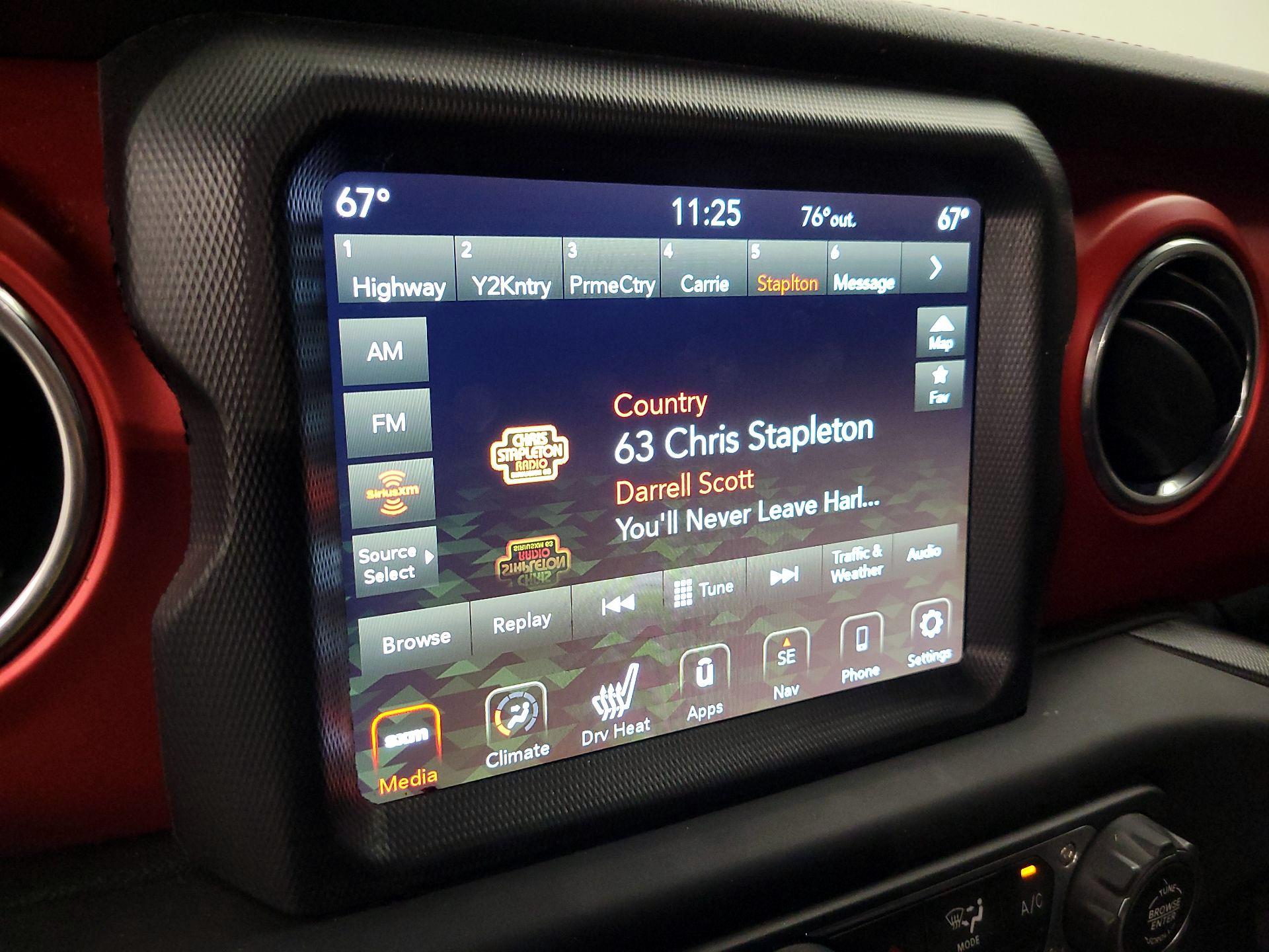 Thumbnail: 2021 Jeep Wrangler - 14