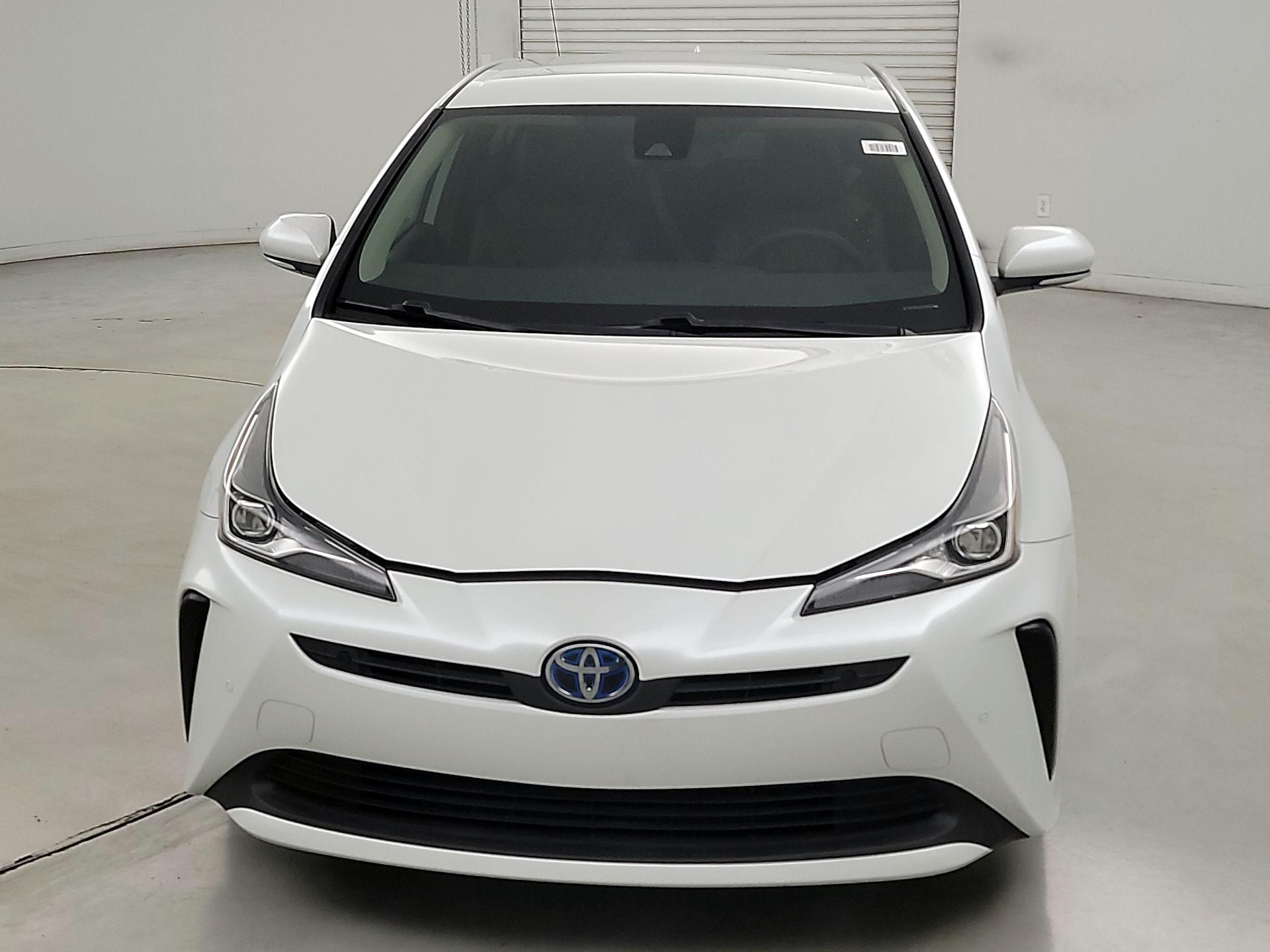 Thumbnail: 2022 Toyota Prius - 2