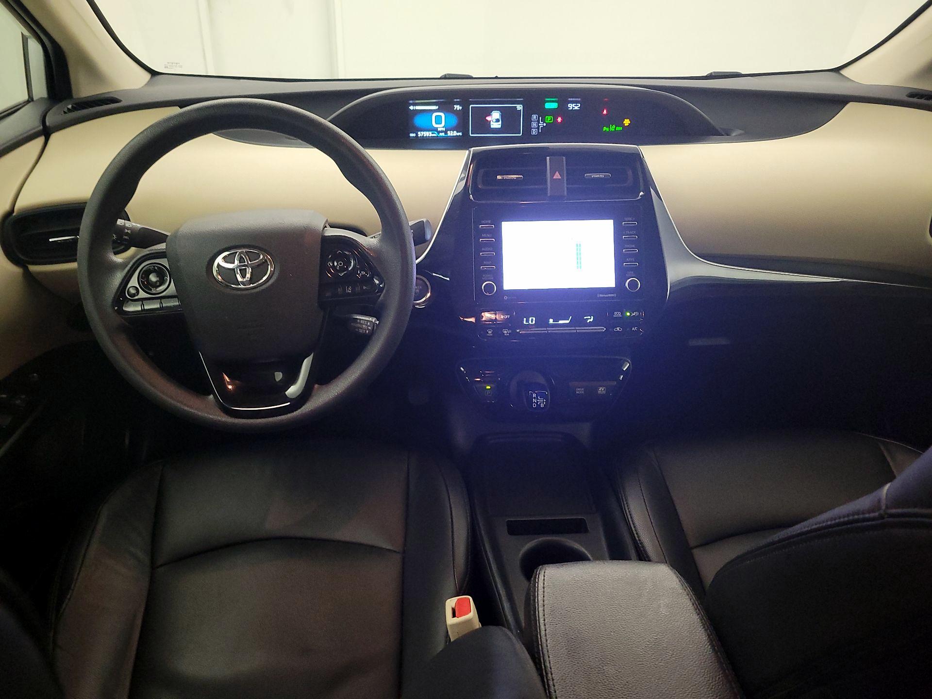 Thumbnail: 2022 Toyota Prius - 8
