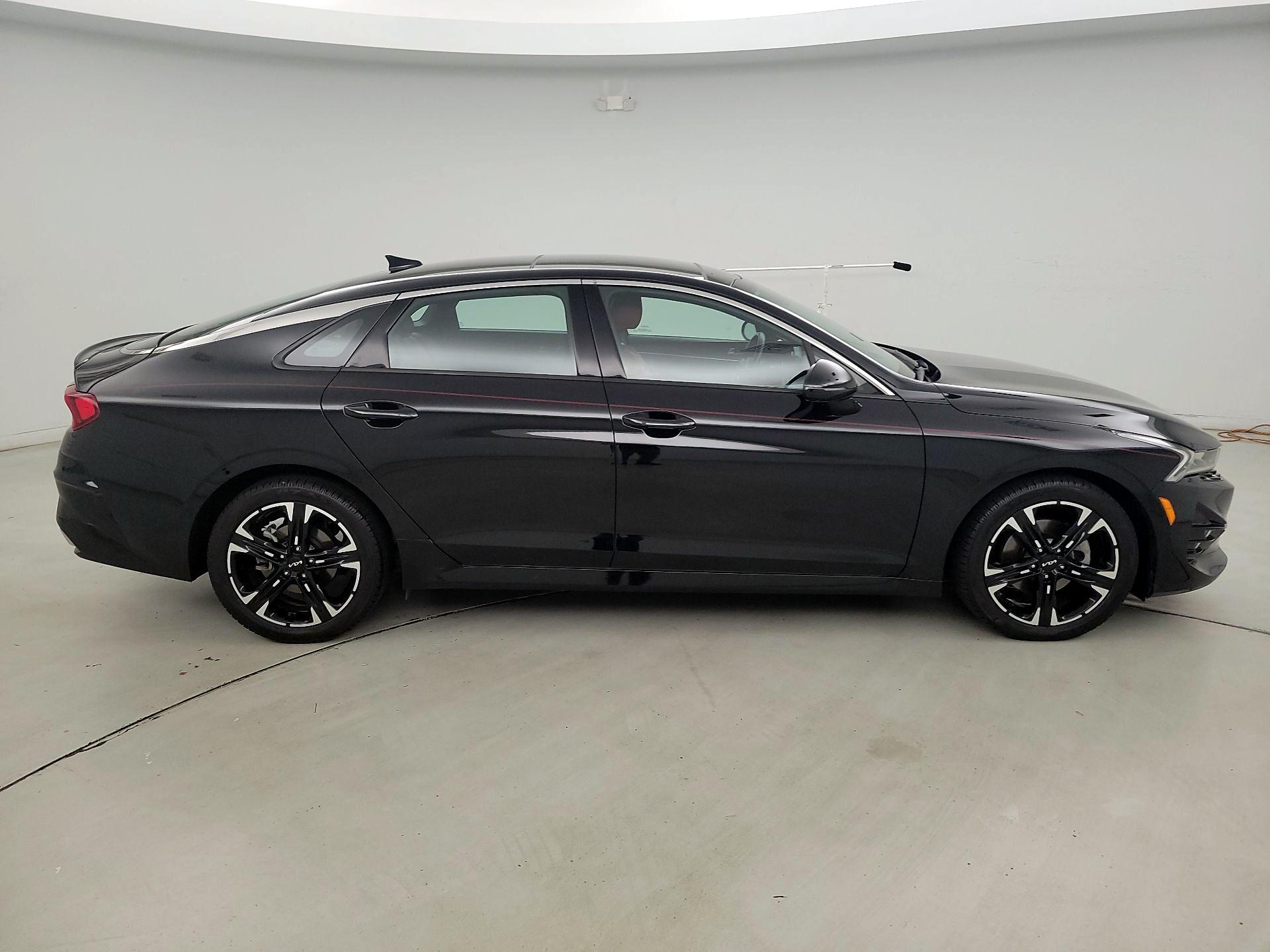 Thumbnail: 2023 Kia K5 - 4
