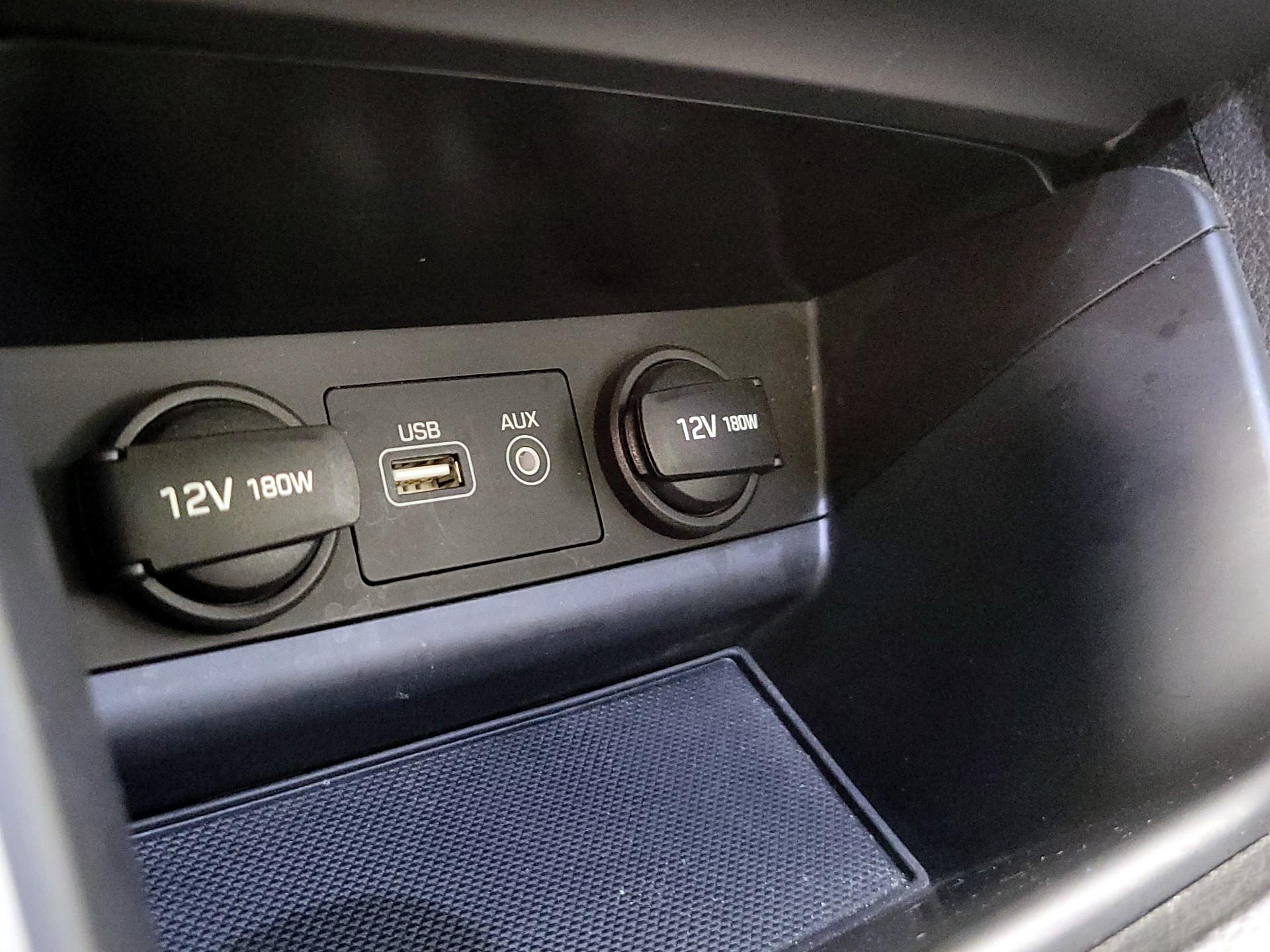 Thumbnail: 2016 Hyundai Sonata - 19