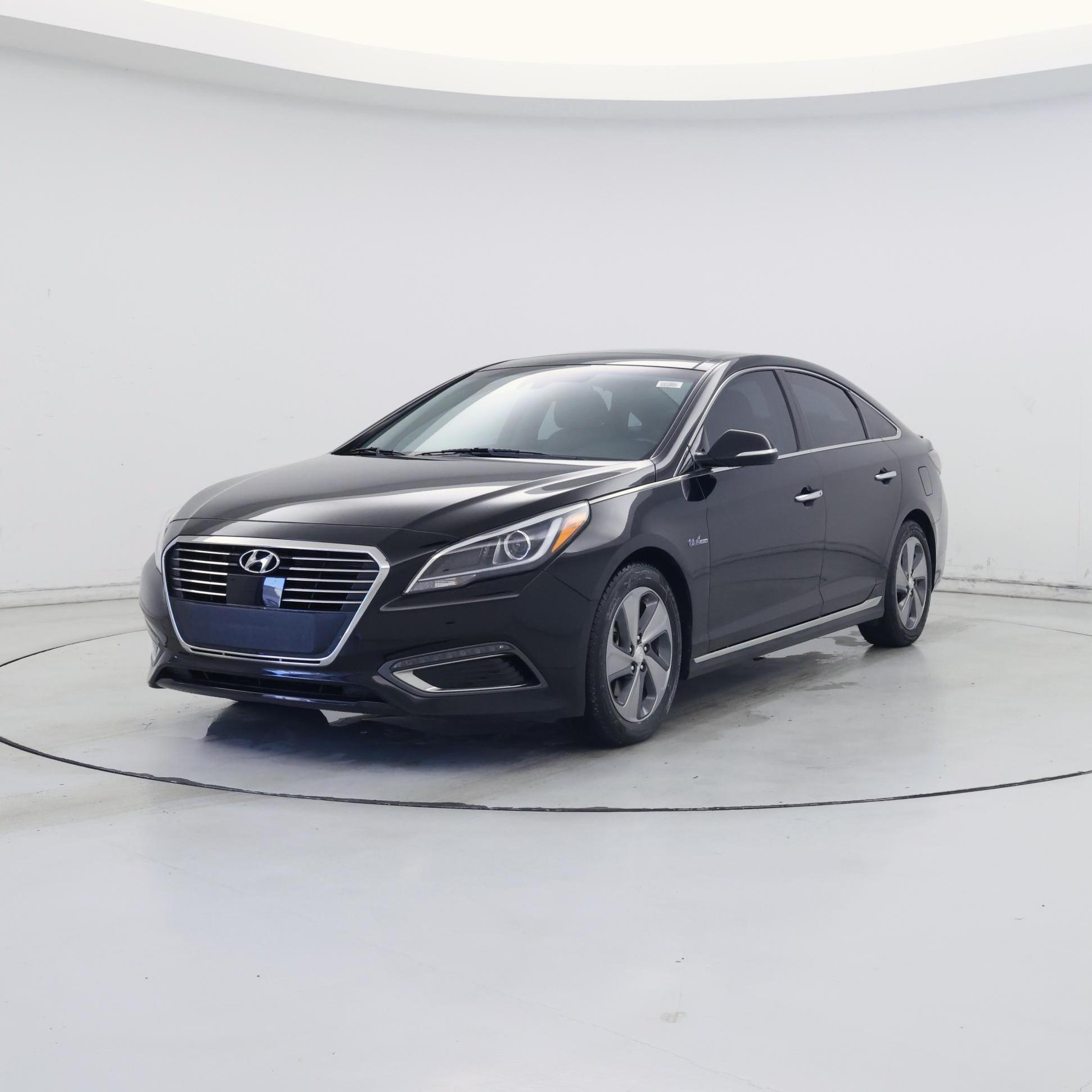 Thumbnail: 2016 Hyundai Sonata - 4