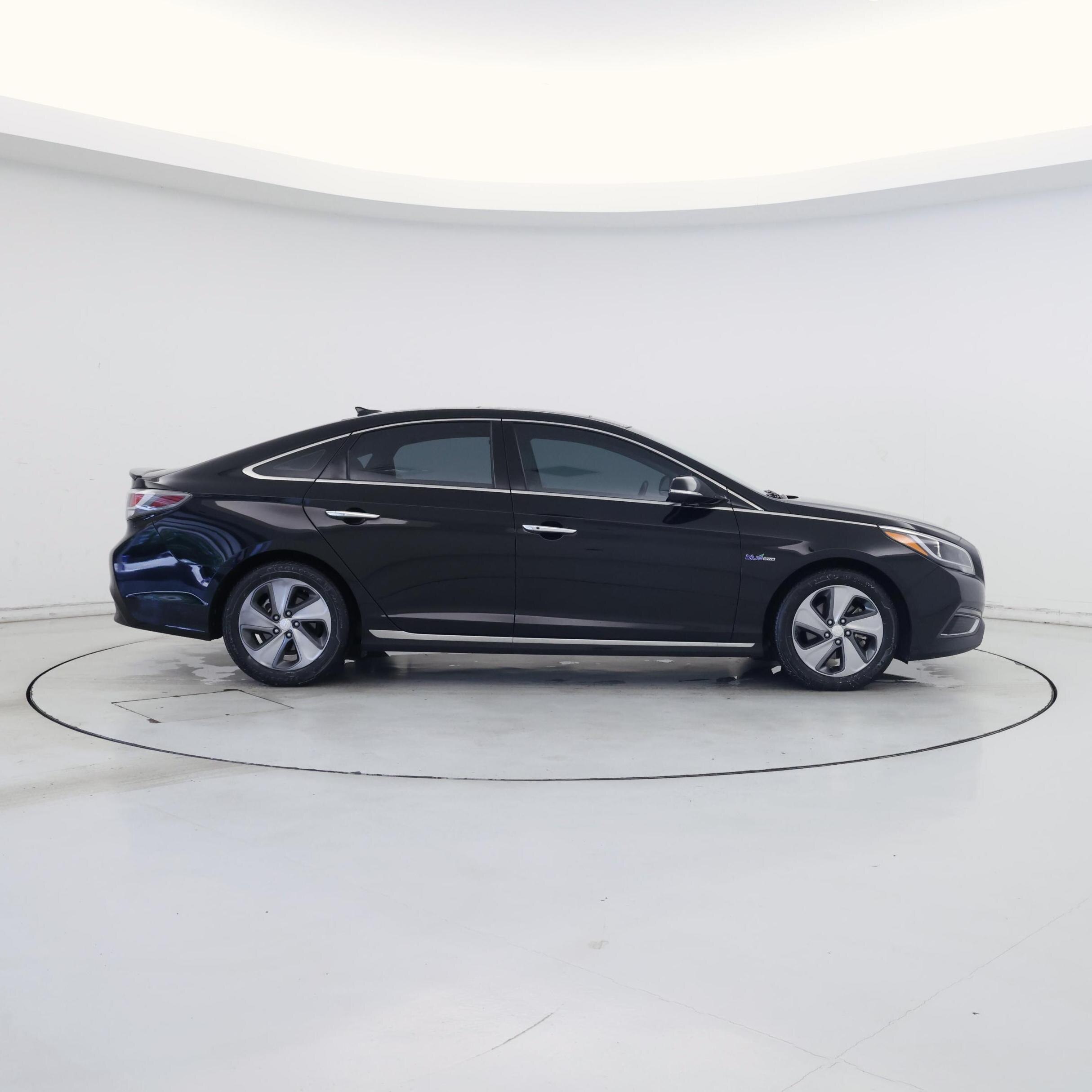 Thumbnail: 2016 Hyundai Sonata - 7