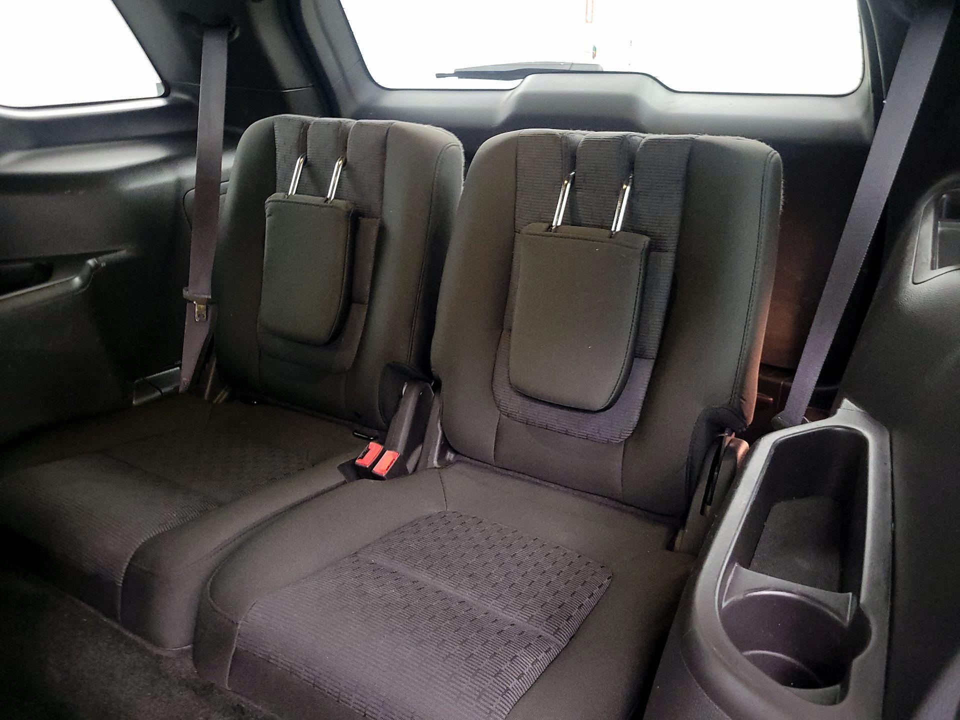 Thumbnail: 2015 Ford Explorer - 19