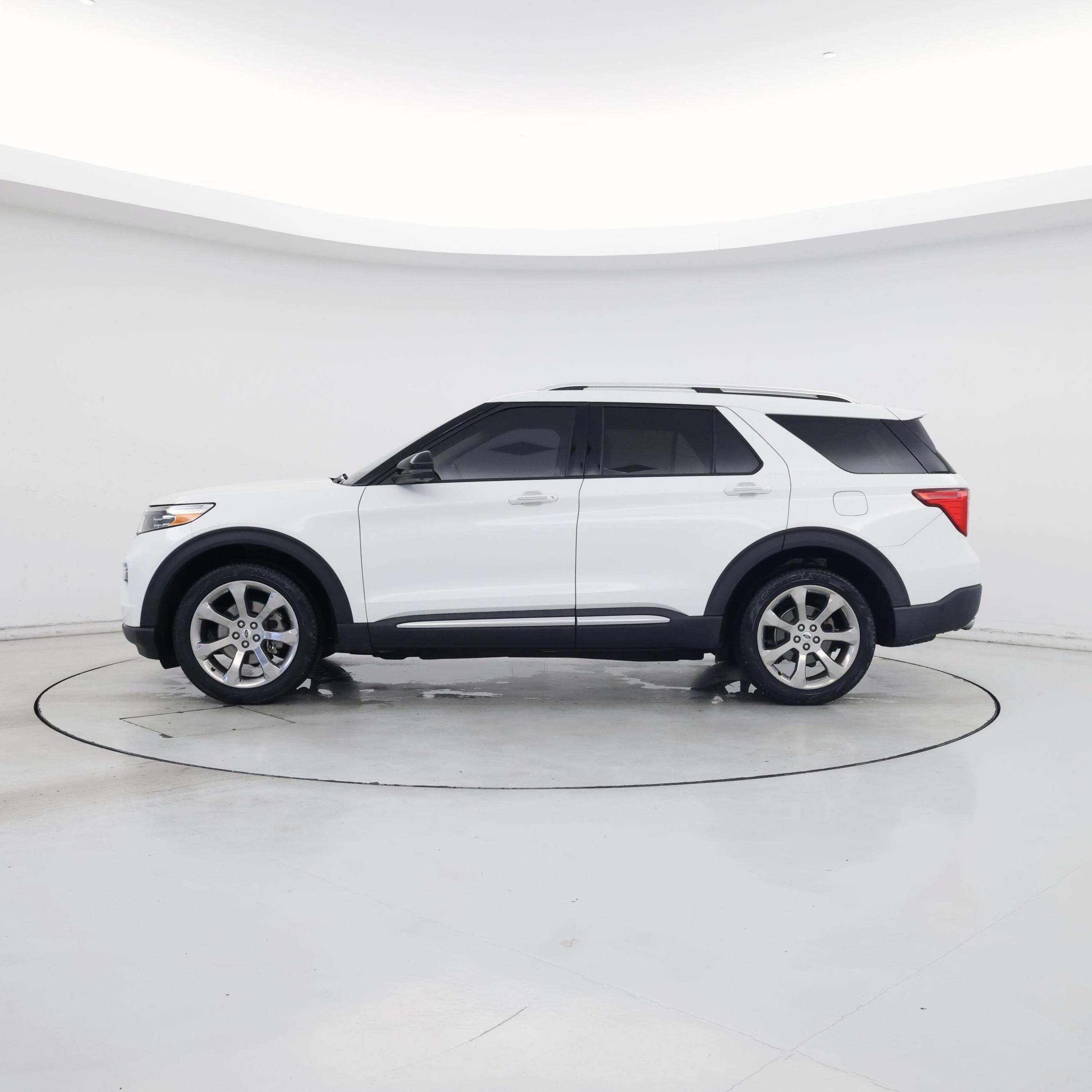 Thumbnail: 2020 Ford Explorer - 3