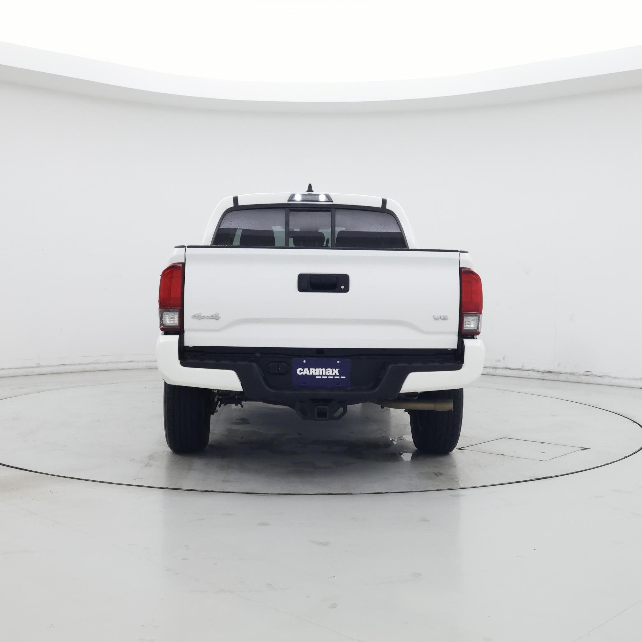 Thumbnail: 2023 Toyota Tacoma - 6