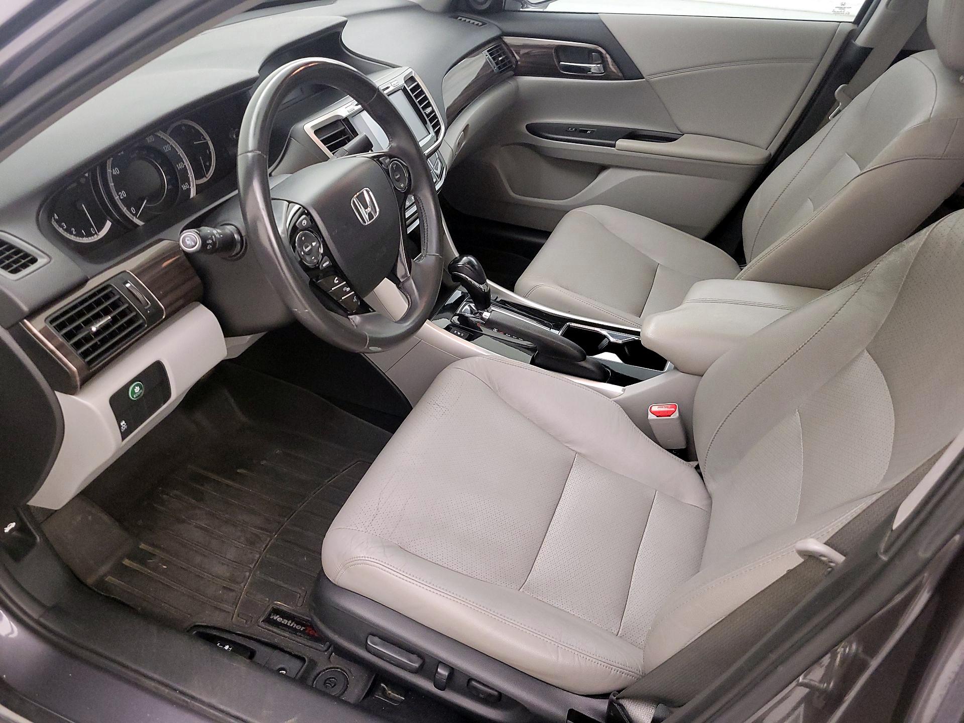 Thumbnail: 2016 Honda Accord - 11