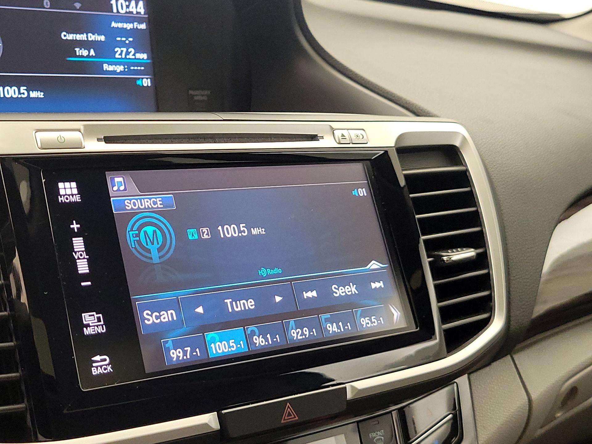 Thumbnail: 2016 Honda Accord - 15