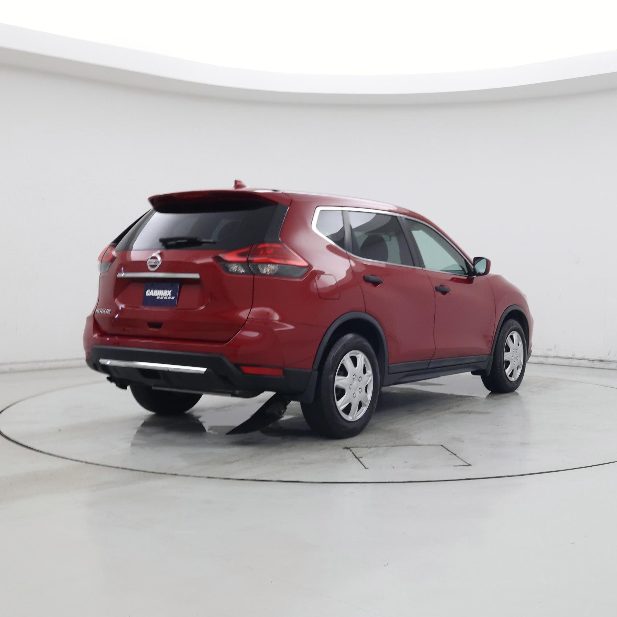 Thumbnail: 2017 Nissan Rogue - 8