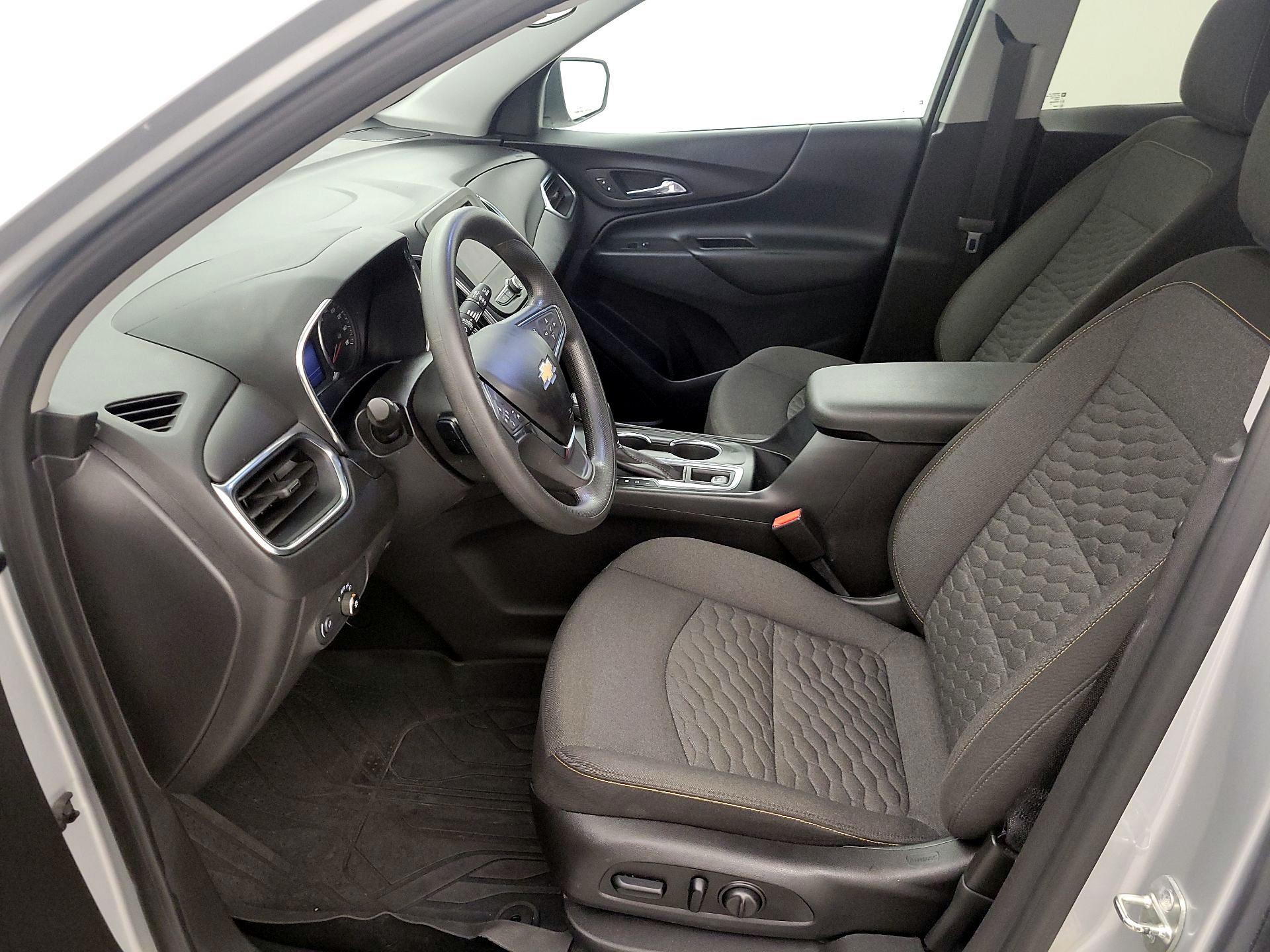 Thumbnail: 2021 Chevrolet Equinox - 11