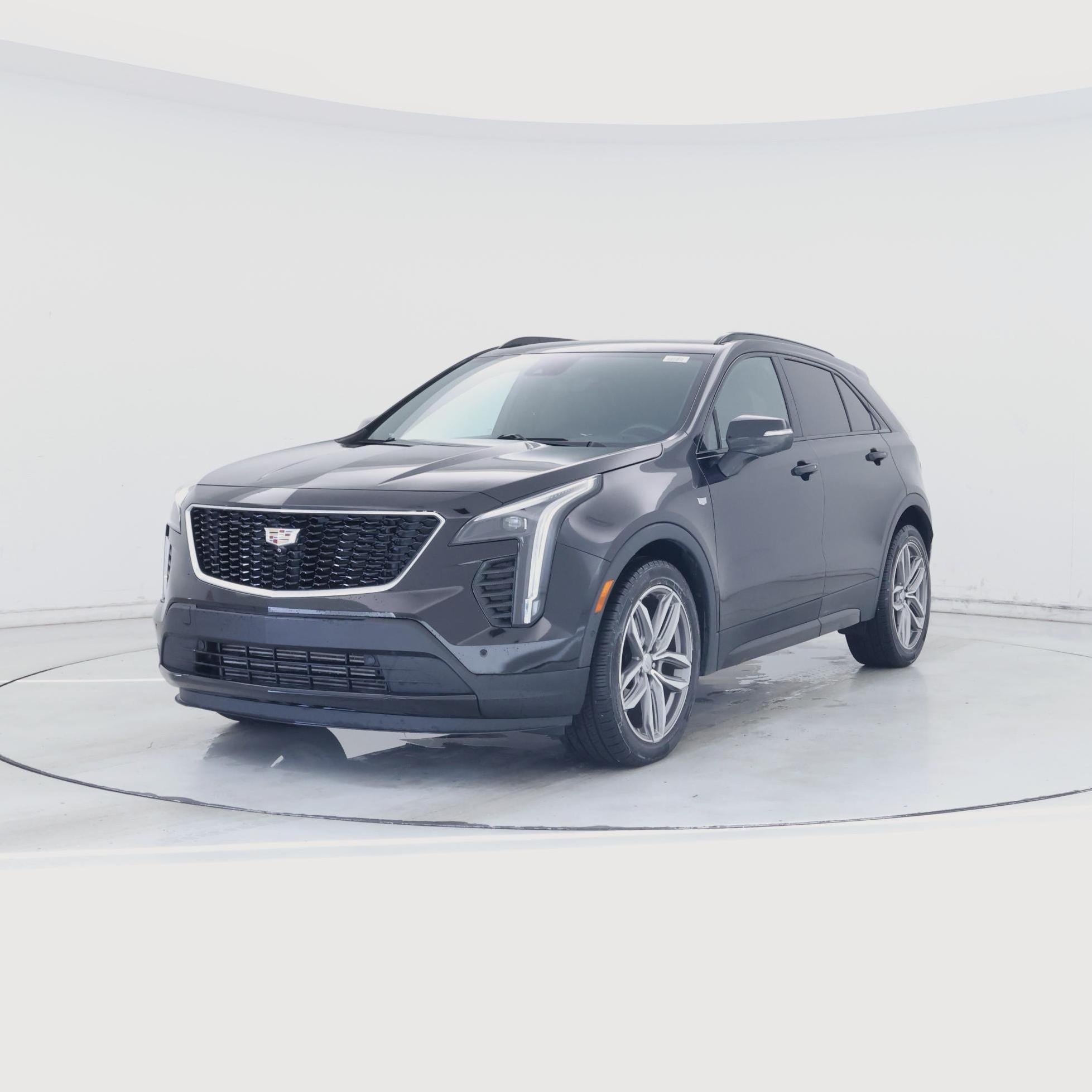 Thumbnail: 2019 Cadillac XT4 - 4