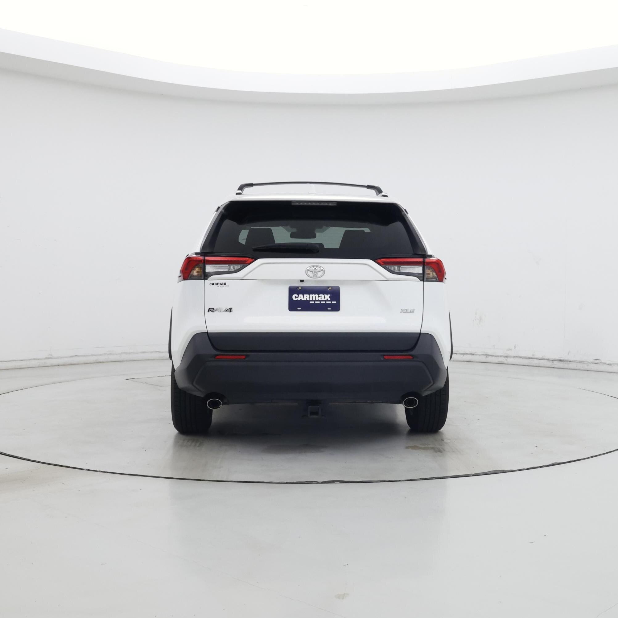 Thumbnail: 2021 Toyota RAV4 - 6