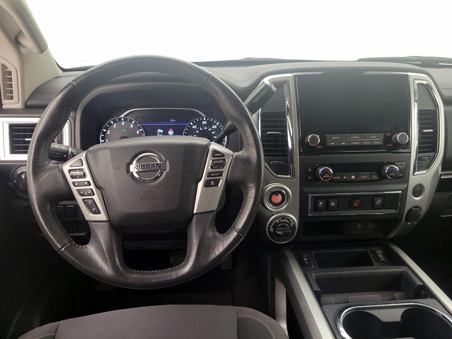 Thumbnail: 2020 Nissan Titan - 10