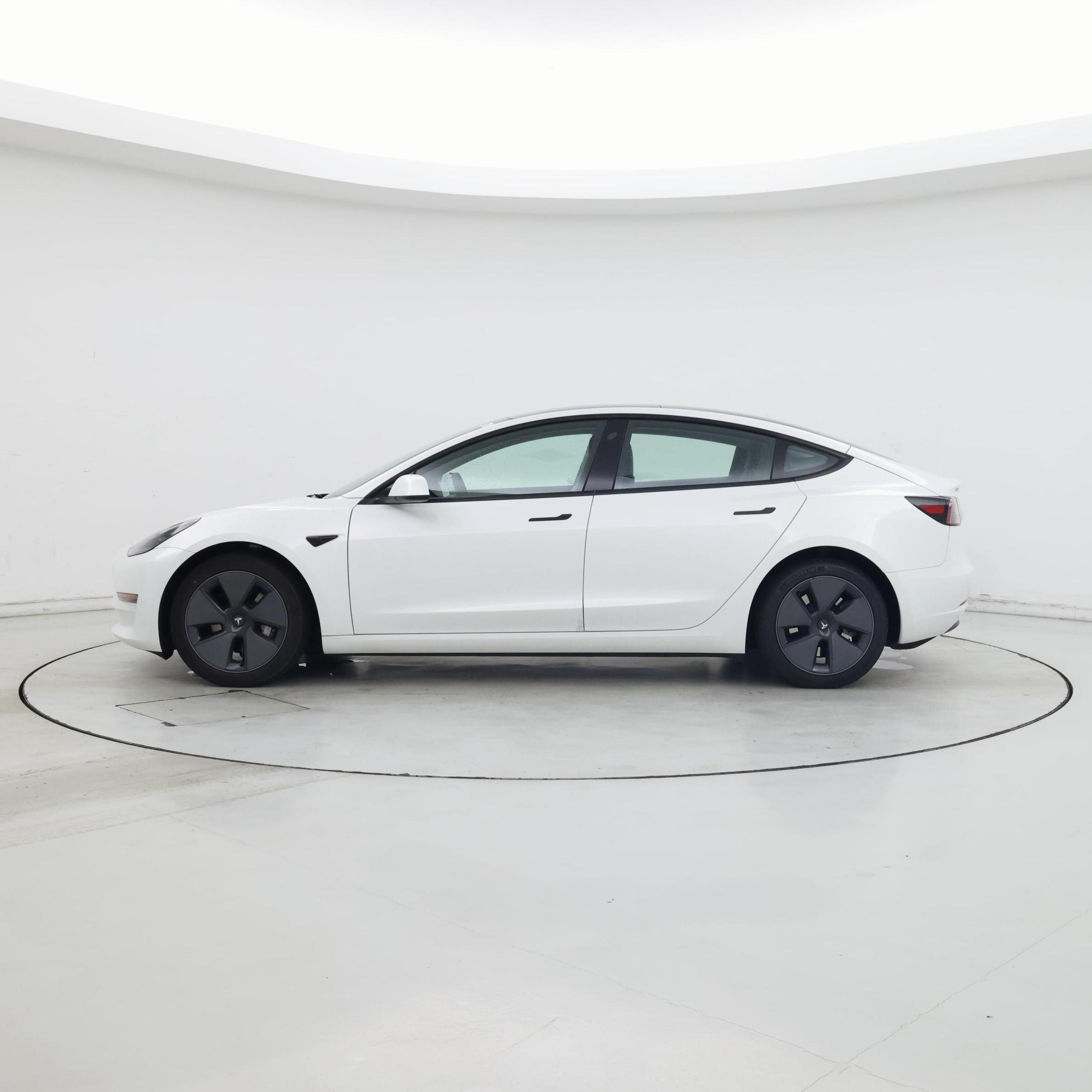 Thumbnail: 2023 Tesla Model 3 - 3