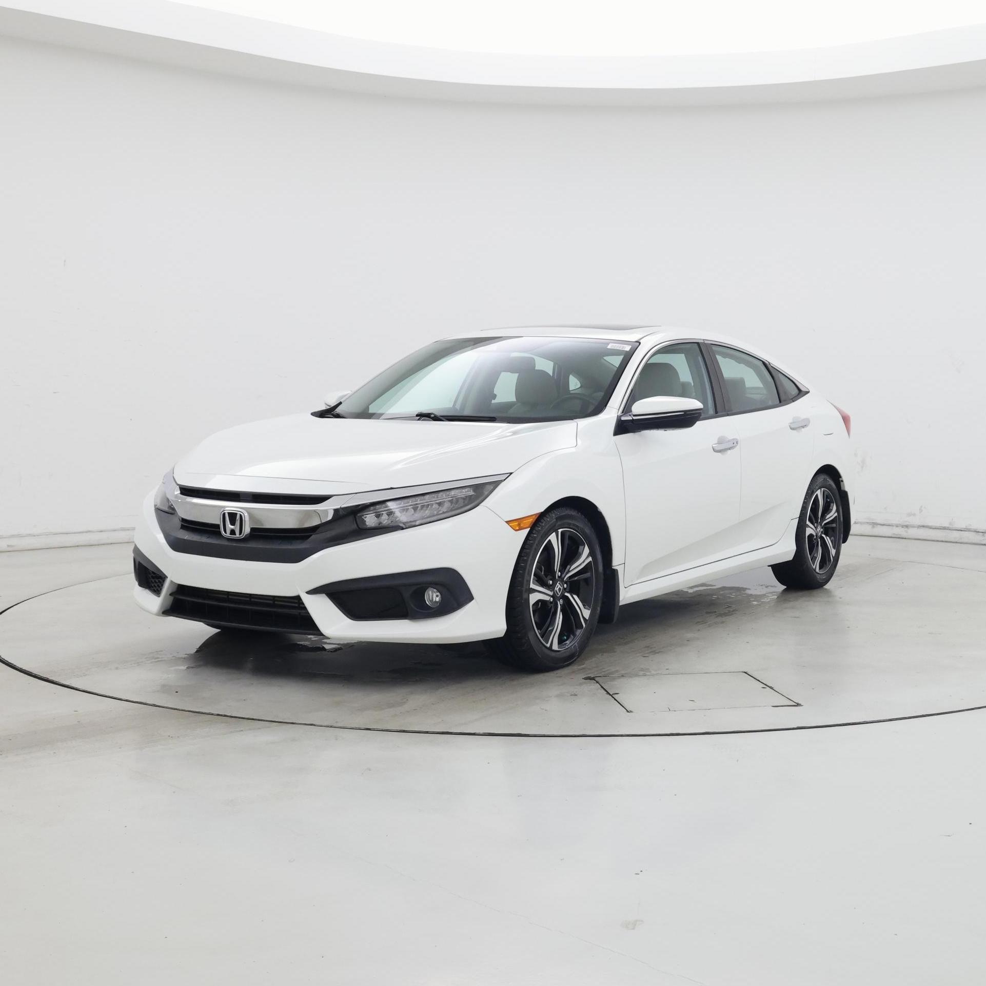 Thumbnail: 2017 Honda Civic - 4