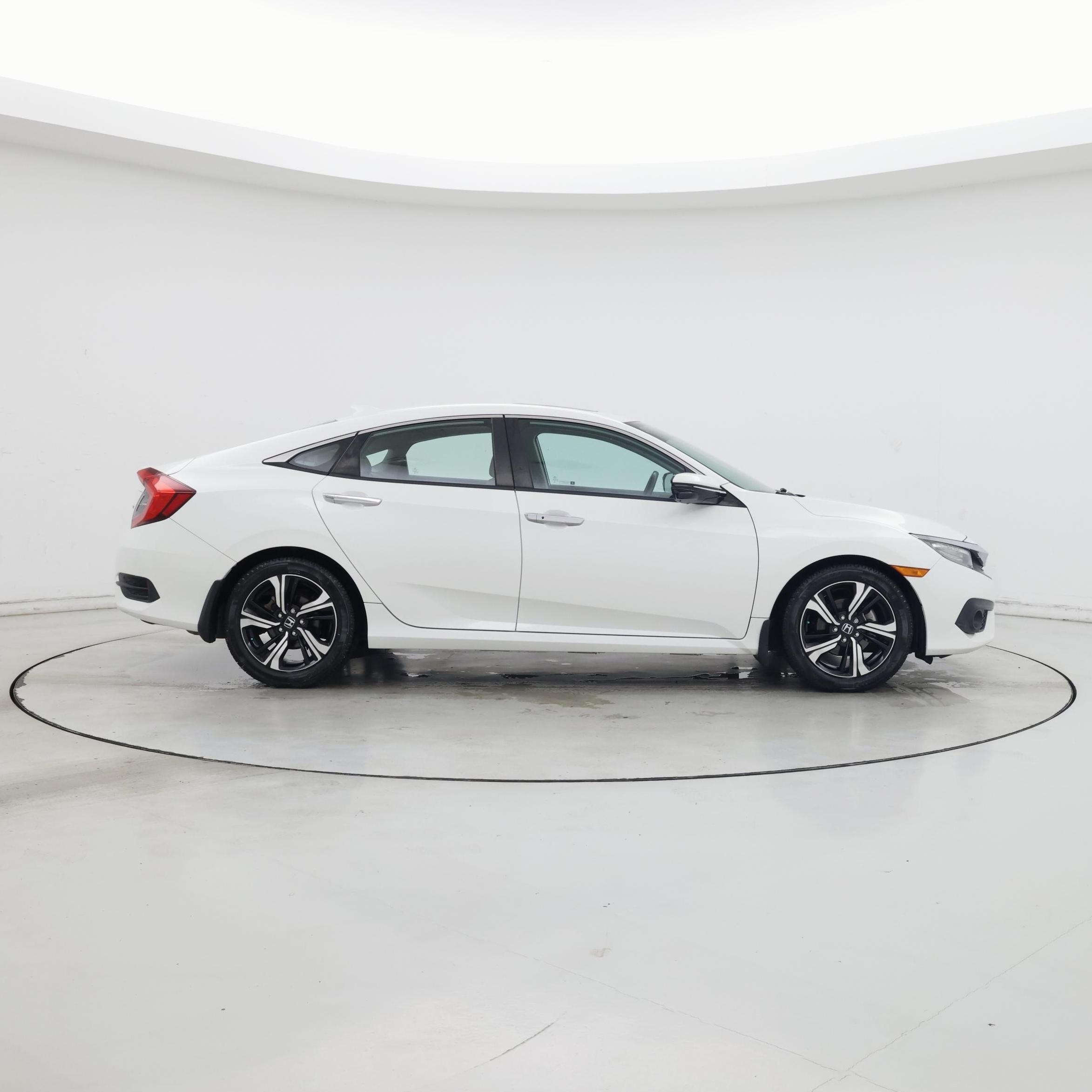 Thumbnail: 2017 Honda Civic - 7