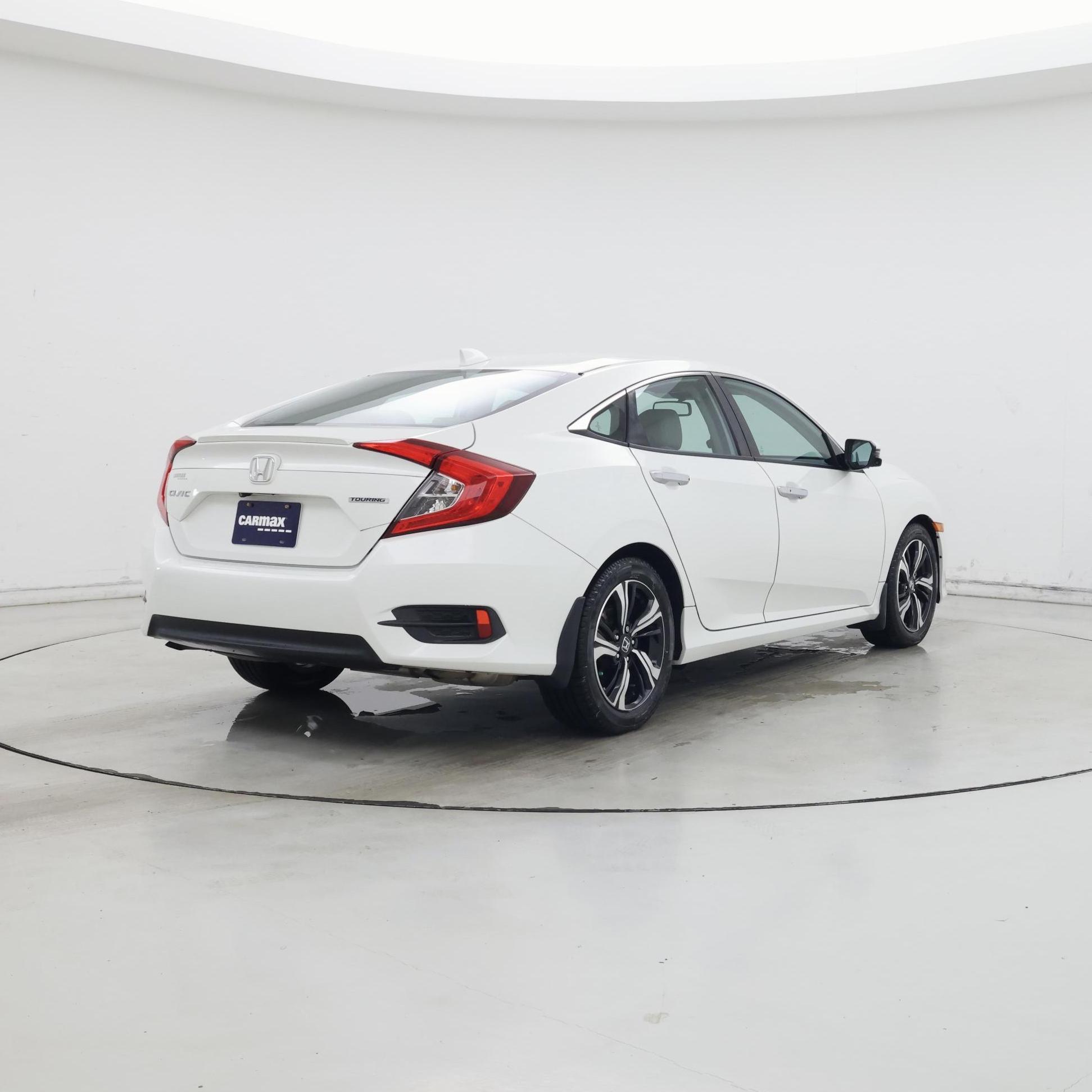 Thumbnail: 2017 Honda Civic - 8