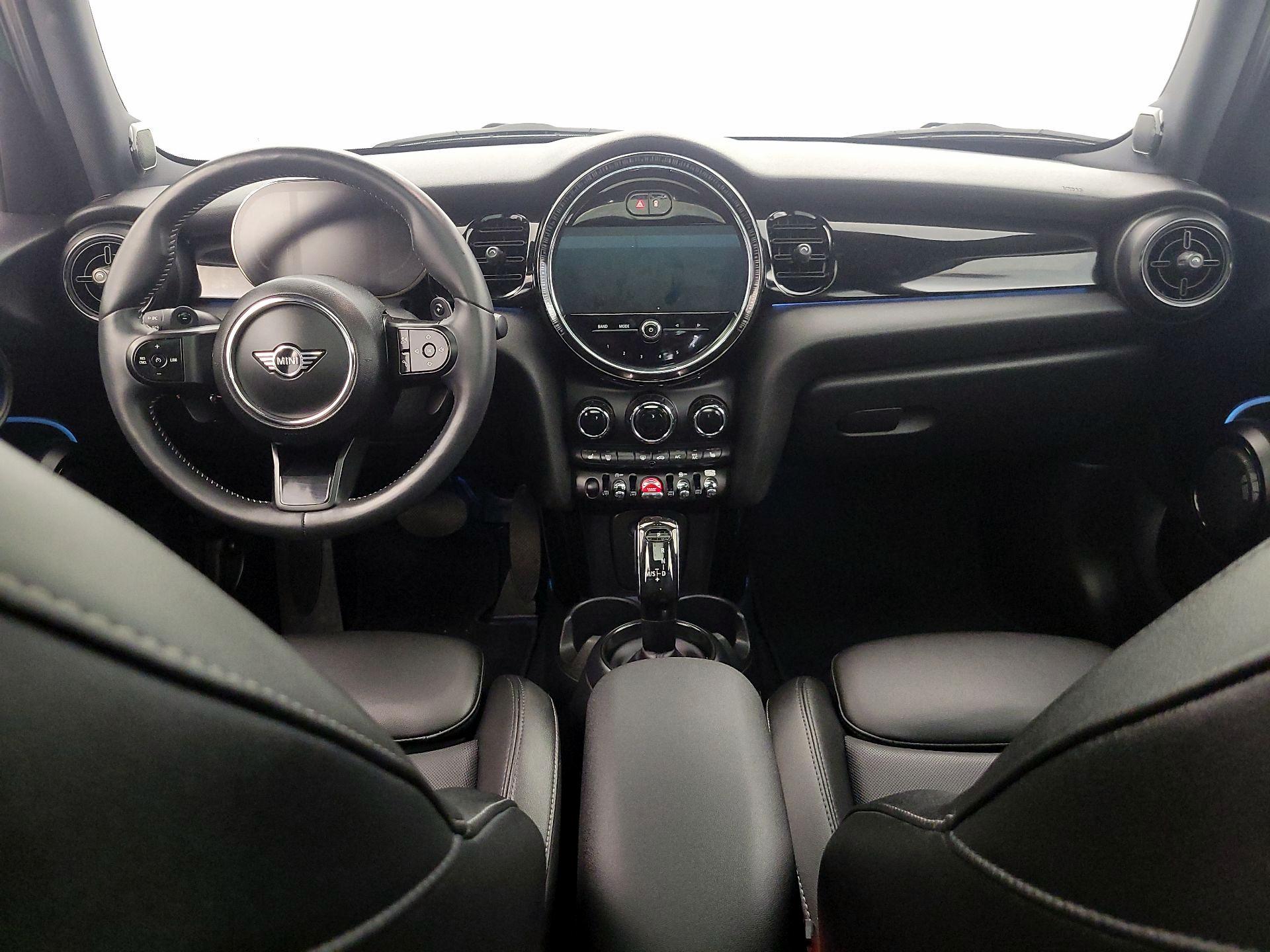 Thumbnail: 2023 MINI Cooper Hardtop - 9