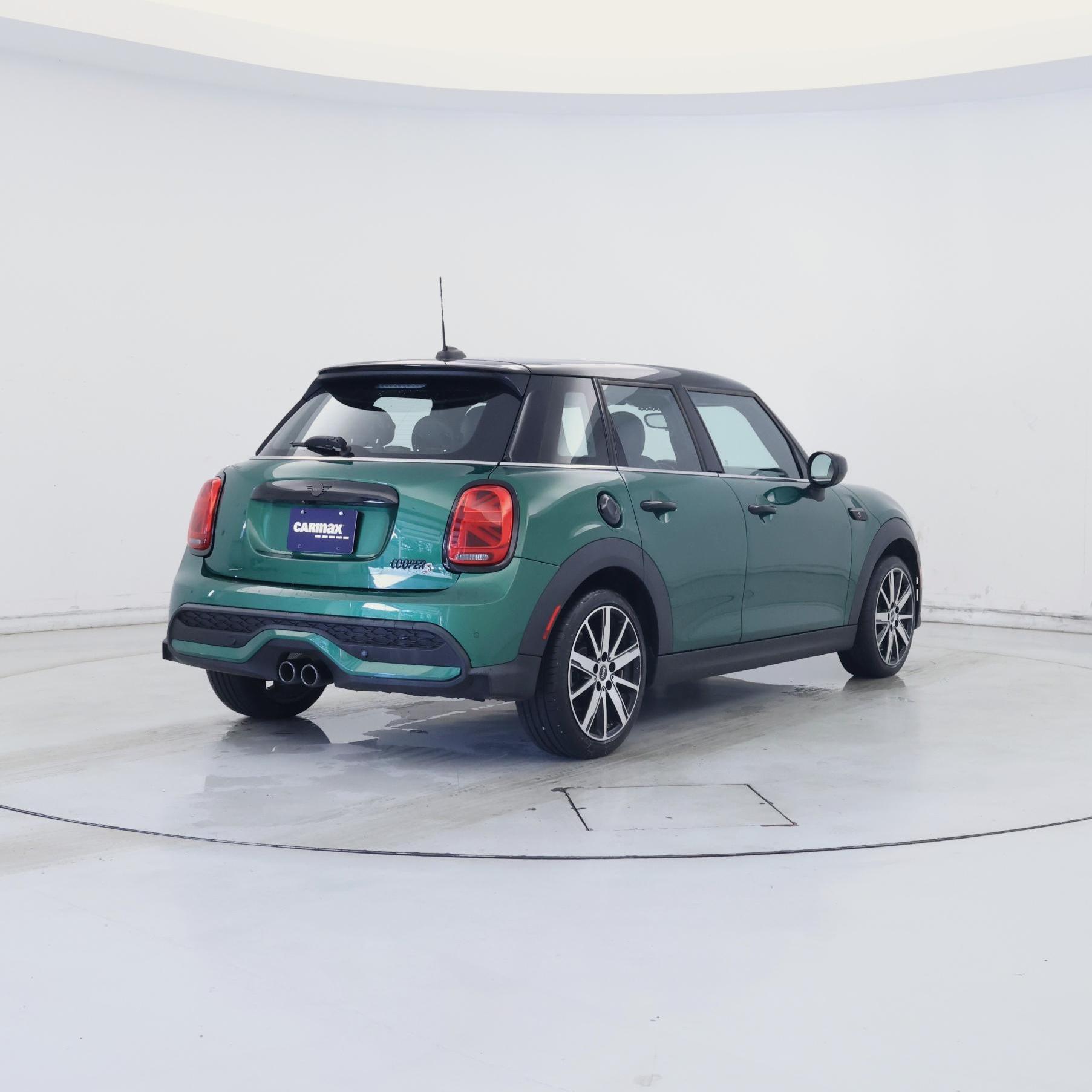 Thumbnail: 2023 MINI Cooper Hardtop - 8