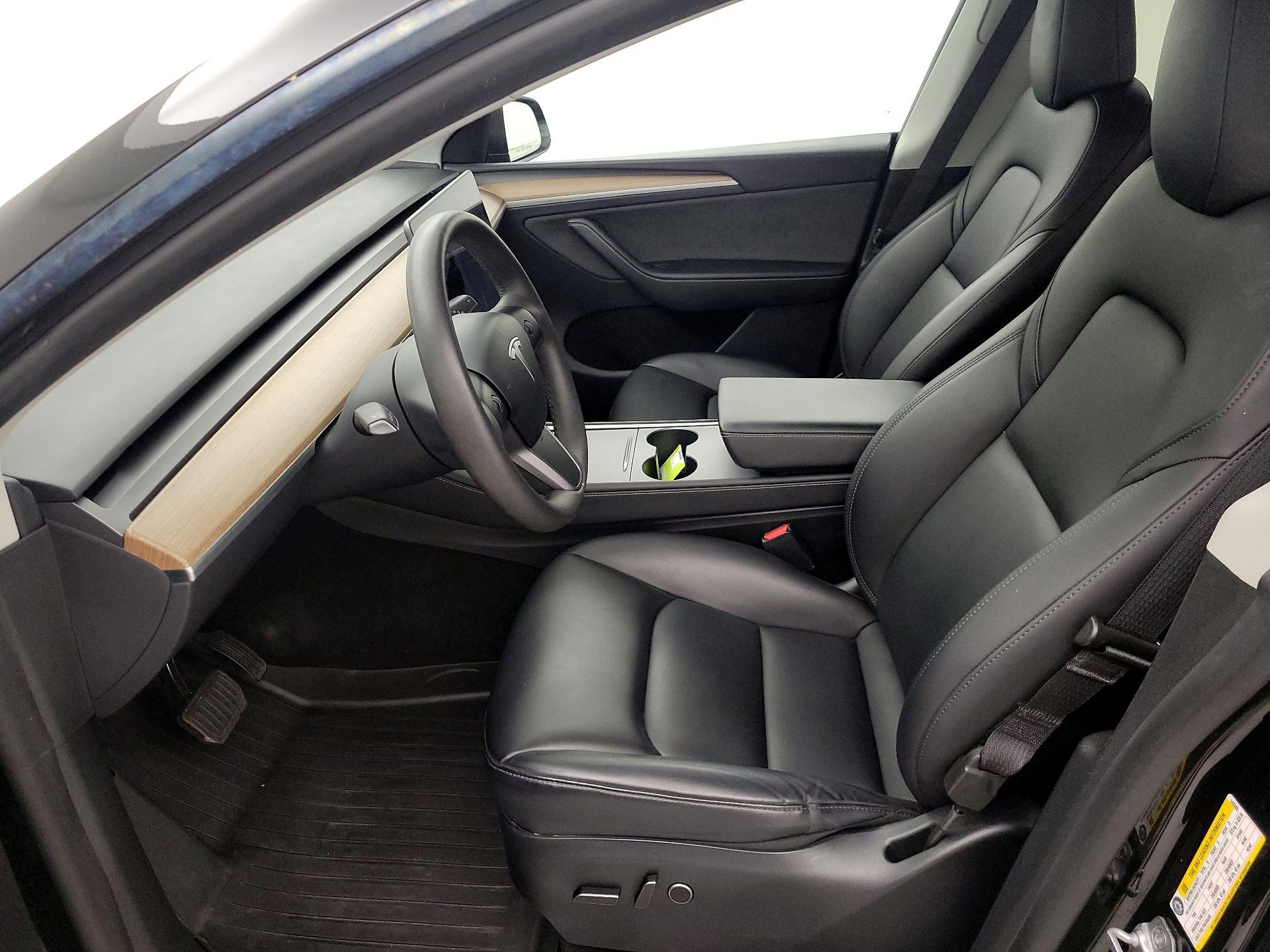 Thumbnail: 2023 Tesla Model Y - 11