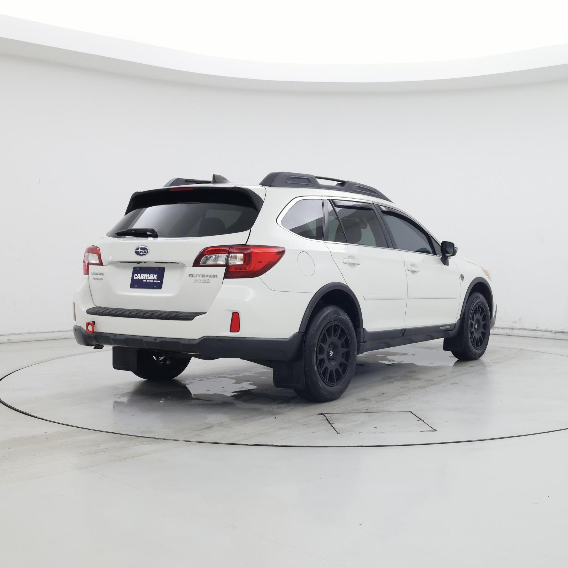 Thumbnail: 2017 Subaru Outback - 8