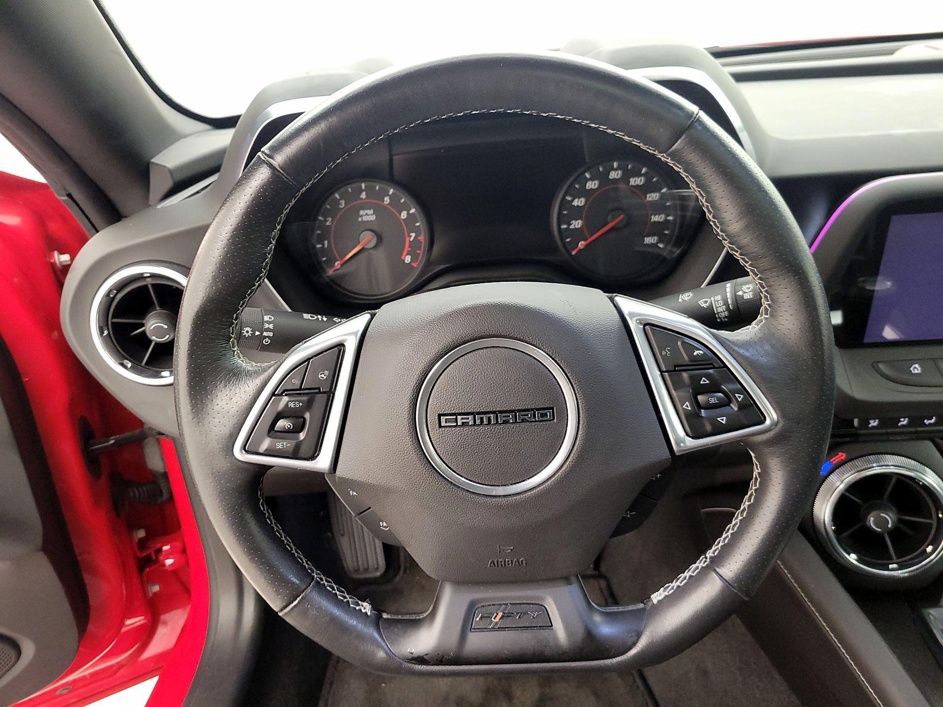 Thumbnail: 2017 Chevrolet Camaro - 10