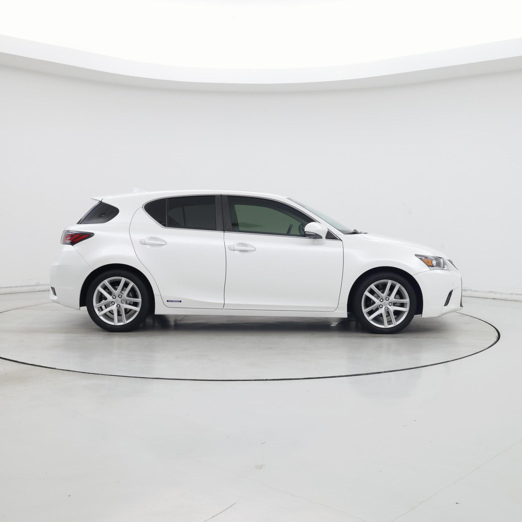 Thumbnail: 2017 Lexus CT - 7