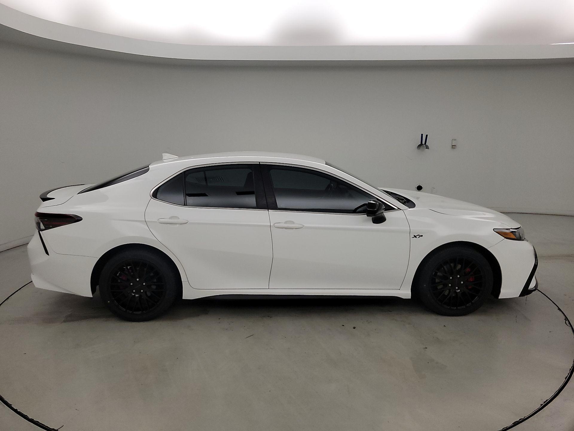 Thumbnail: 2021 Toyota Camry - 4